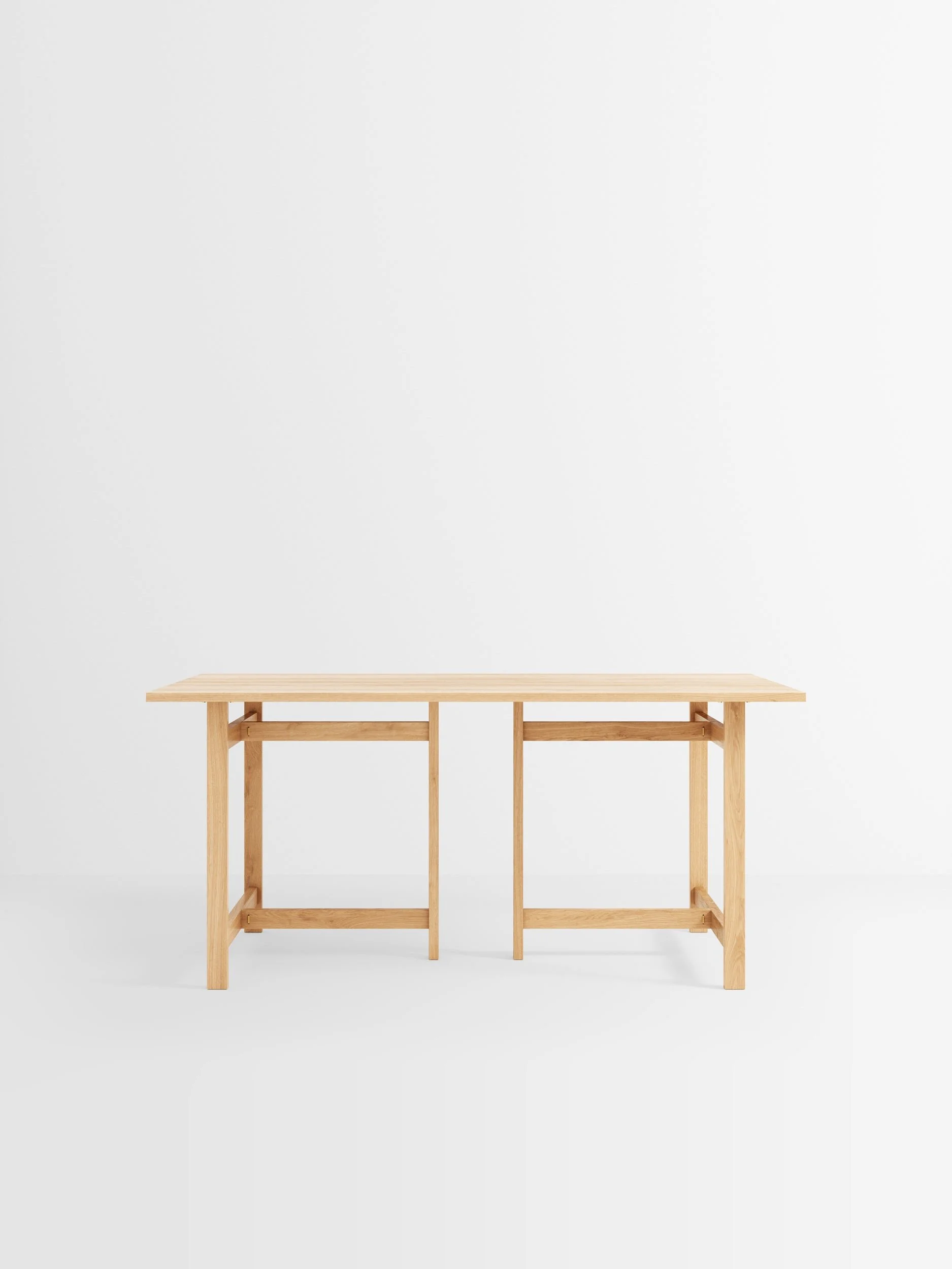 MOEBE_Dining-Table_PP_160-Rectangular_Oak_Low-Res_02.jpg