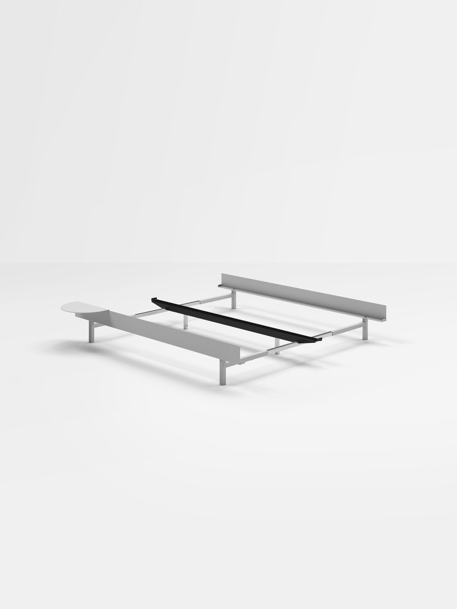 MOEBE_Bed_PP_160_Stainless-Steel_1xTable_Low-Res_b4b617d2-5e2c-4390-84eb-7664a02700d2.jpg
