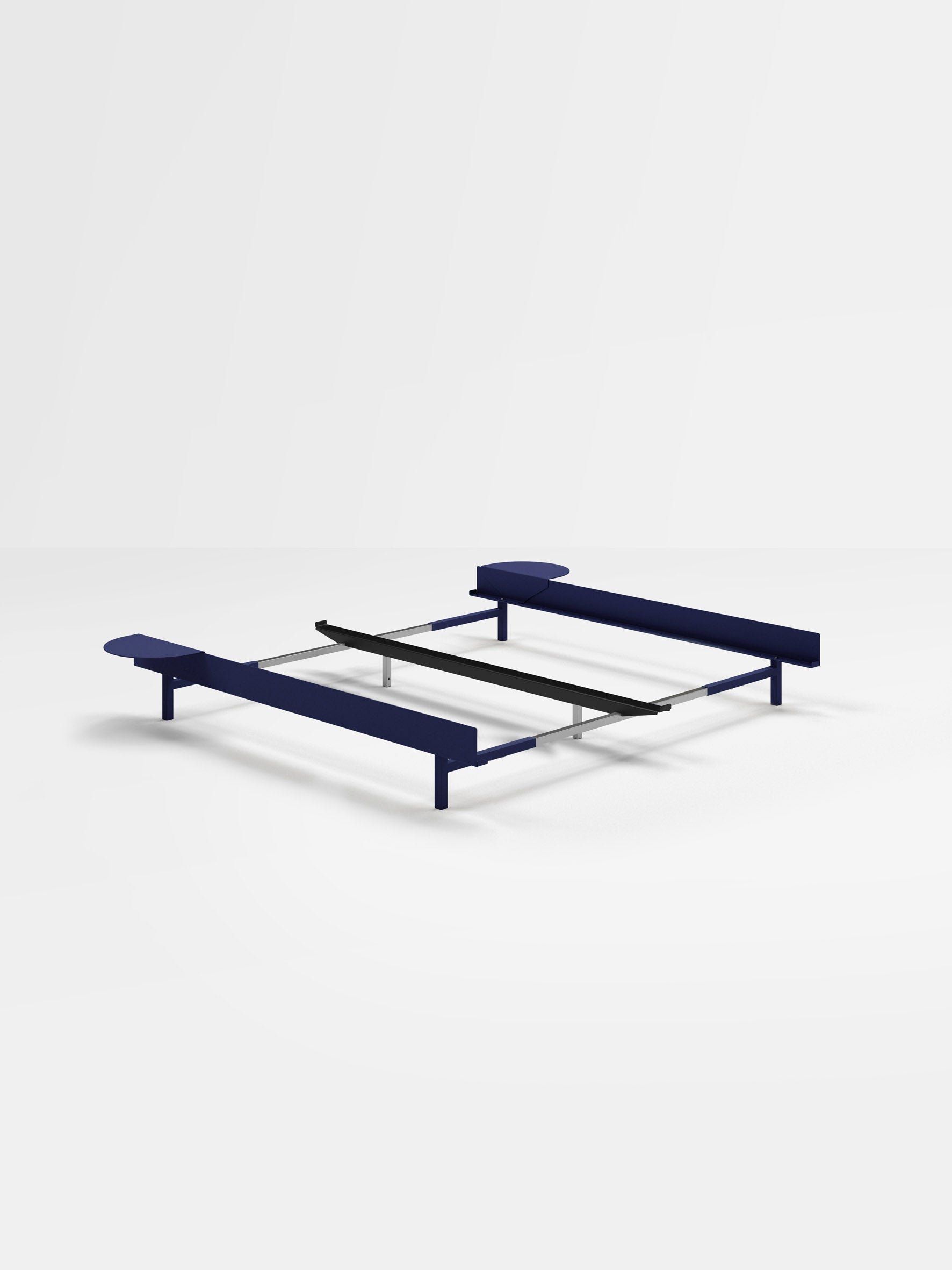 moebe_bed_pp_180_cobalt-blue_2xtable_low-res.jpg