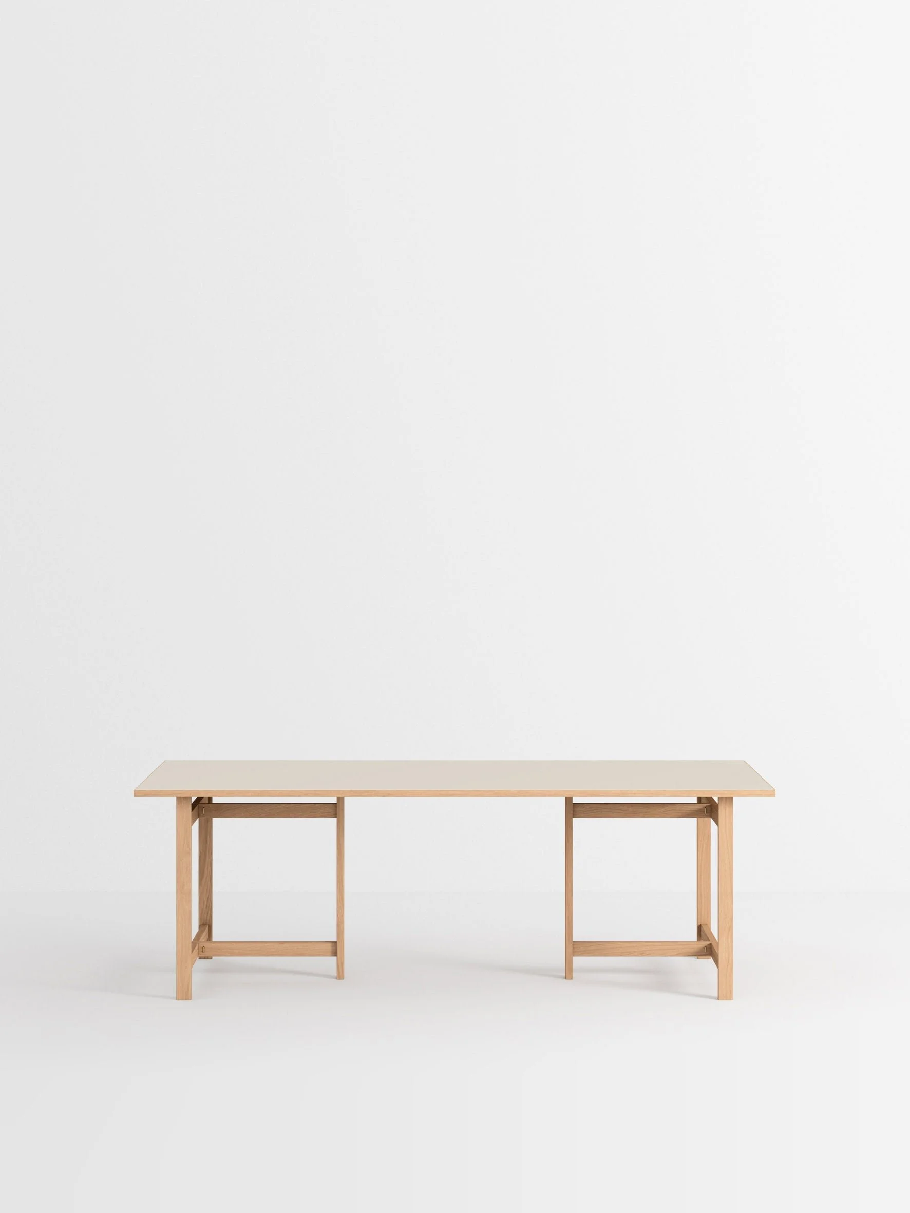 MOEBE_Dining-Table_PP_220-Rectangular_Oak-Warm_Beige_Low-Res_01_Cropped.jpg