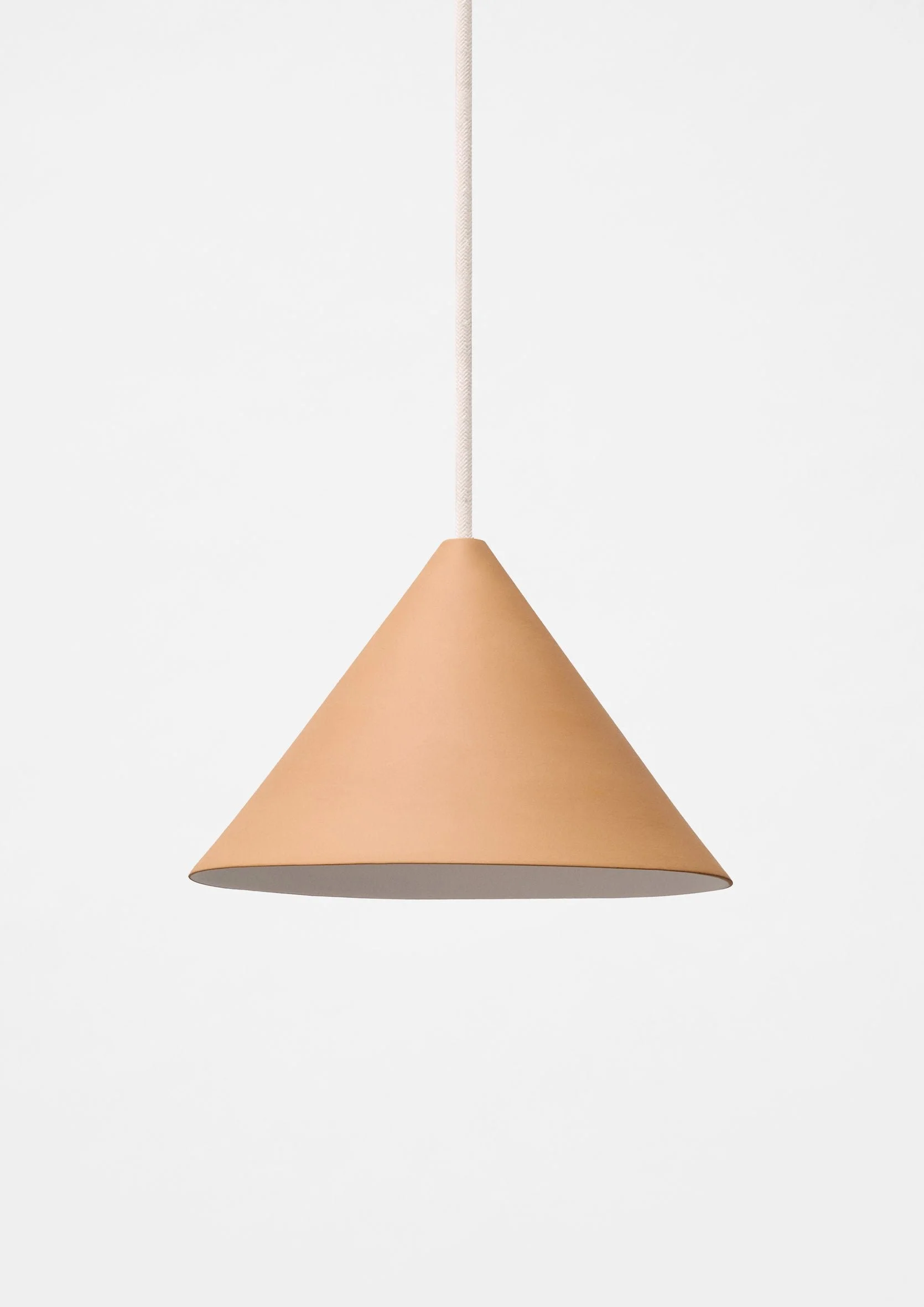 MOEBE_Ceramic-Cone-Pendant_PP_Light-Ocre_Low-Res_01_CCPLO.jpg