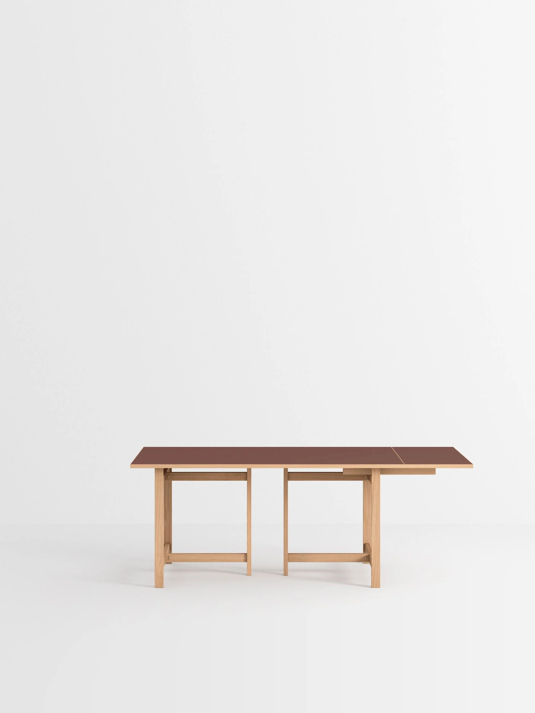 MOEBE_Dining-Table_PP_160-Rectangular_Oak-Burgundy_x1-Extension_Low-Res_01_Cropped.jpg