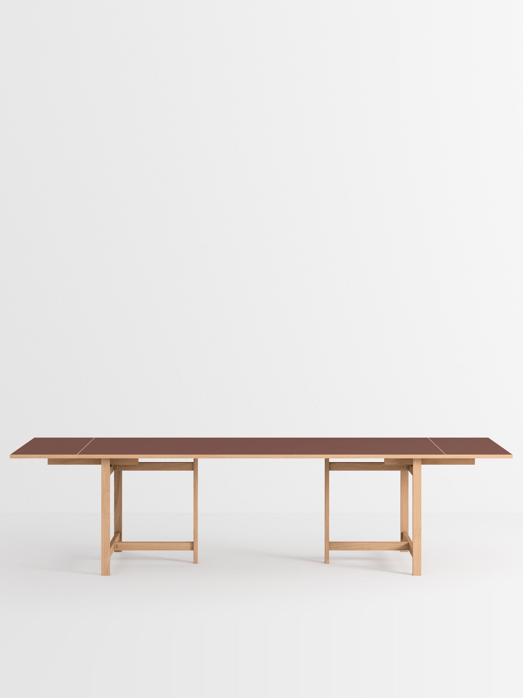 MOEBE_Dining-Table_PP_220-Rectangular_Oak-Burgundy_x2-Extensions_Low-Res_01_Cropped.jpg