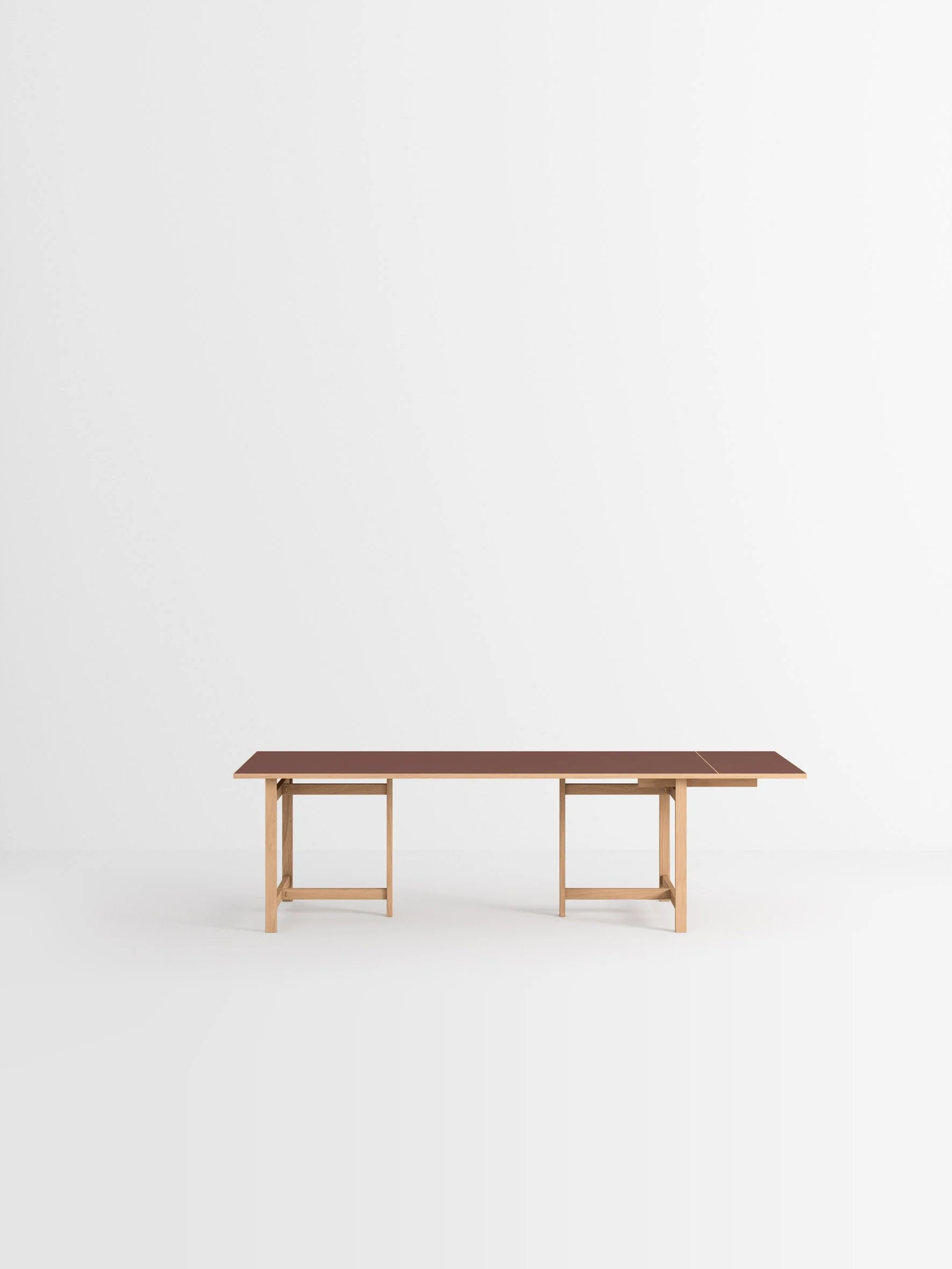 MOEBE_Dining-Table_PP_220-Rectangular_Oak-Burgundy_x1-Extension_Low-Res_01.jpg