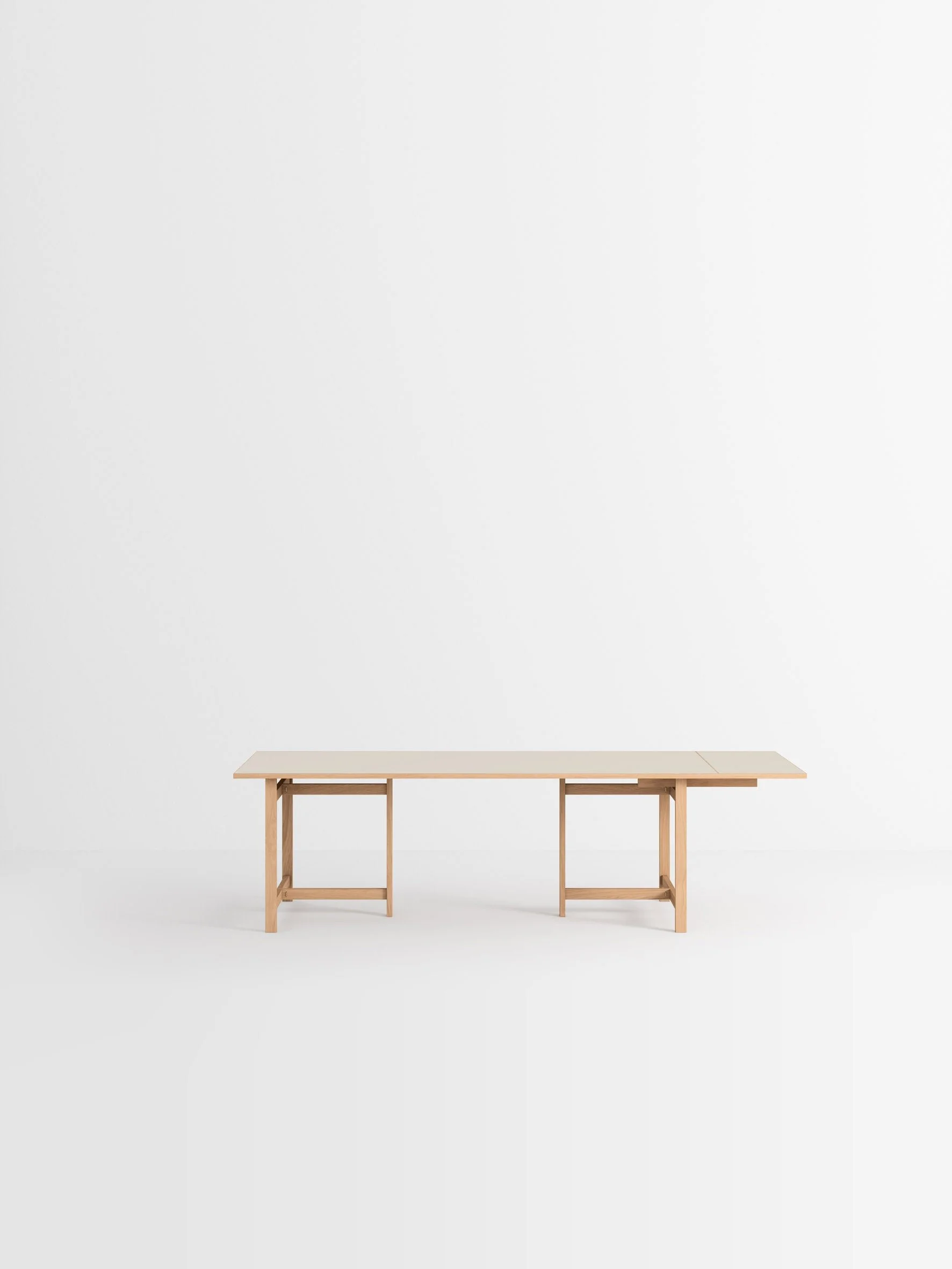 MOEBE_Dining-Table_PP_220-Rectangular_Oak-Warm-Beige_x1-Extension_Low-Res_01.jpg
