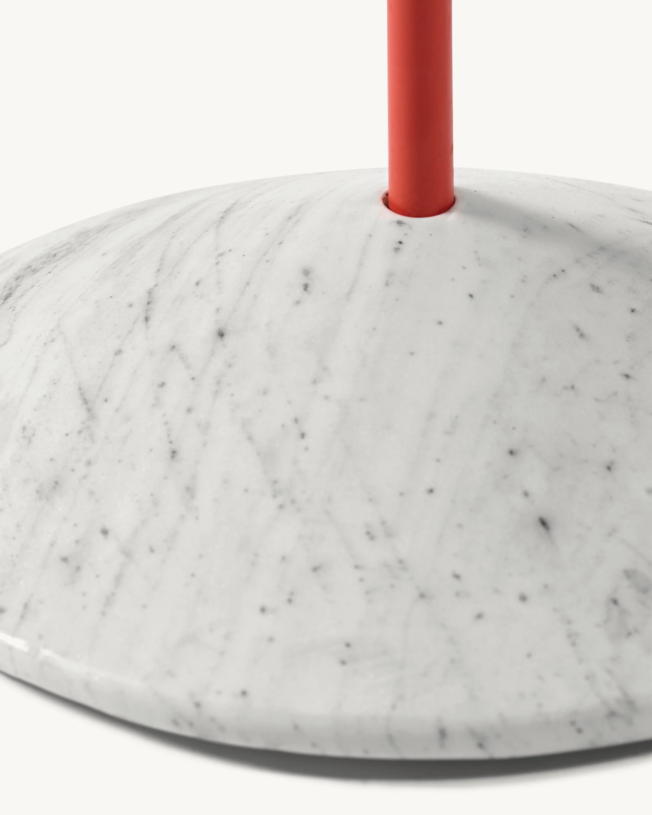 standing-lamp-marble-n2-red_5.jpg