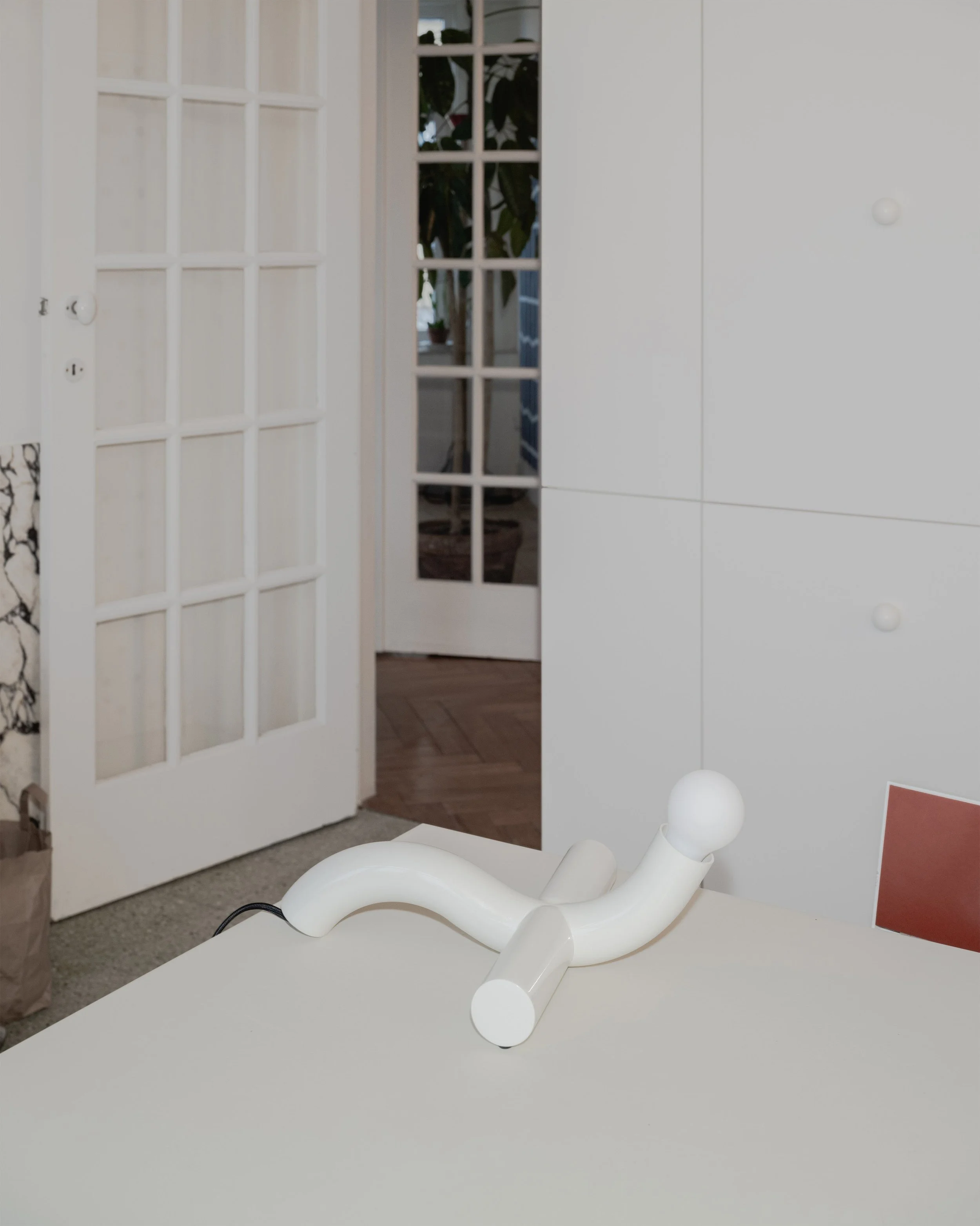 table-lamp-white-la-due-bianca_1.jpg