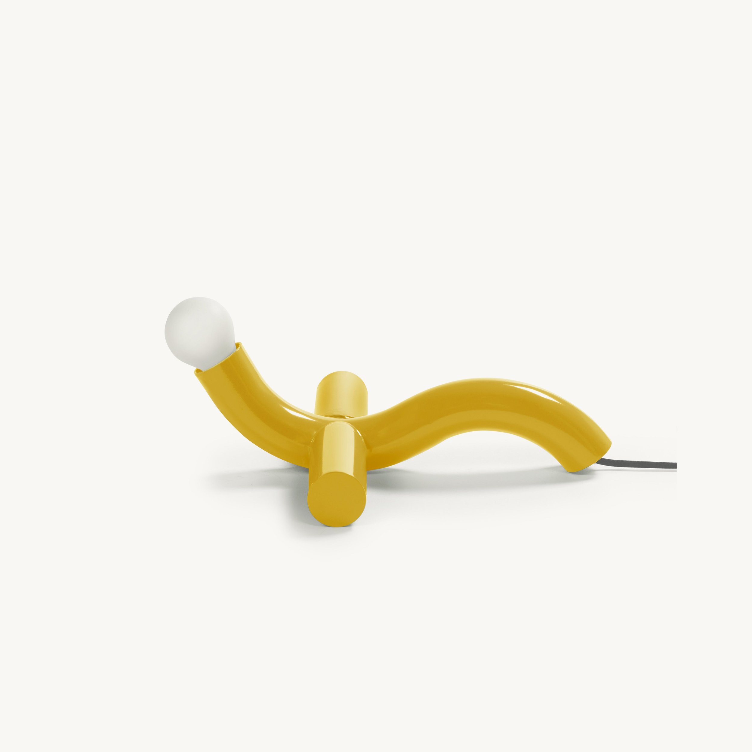 table-lamp-yellow-la-due-gialla_1-2.jpg