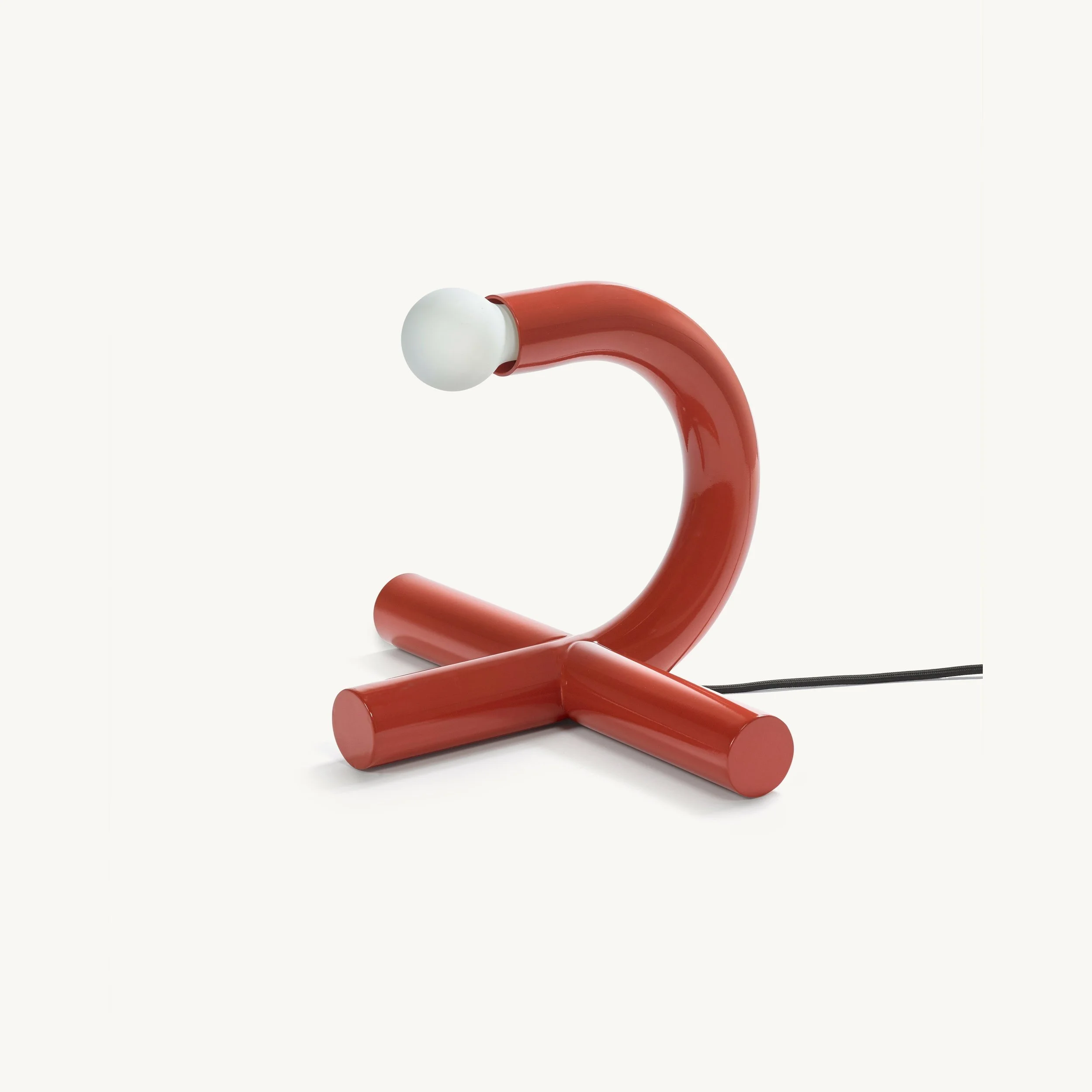 table-lamp-red-la-tre-rossa_1-2.jpg