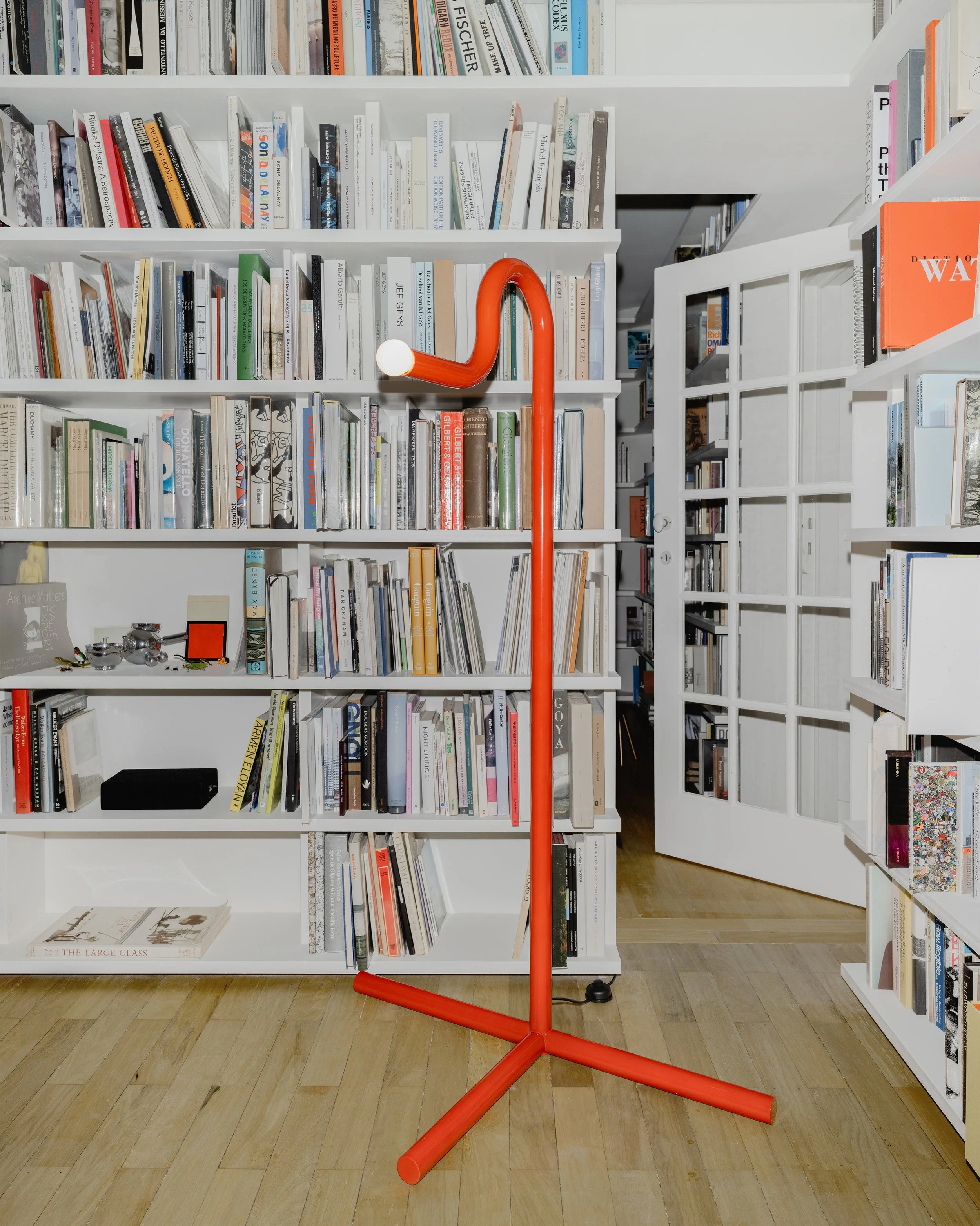 floor-lamp-red-la-uno-rossa_1.jpg