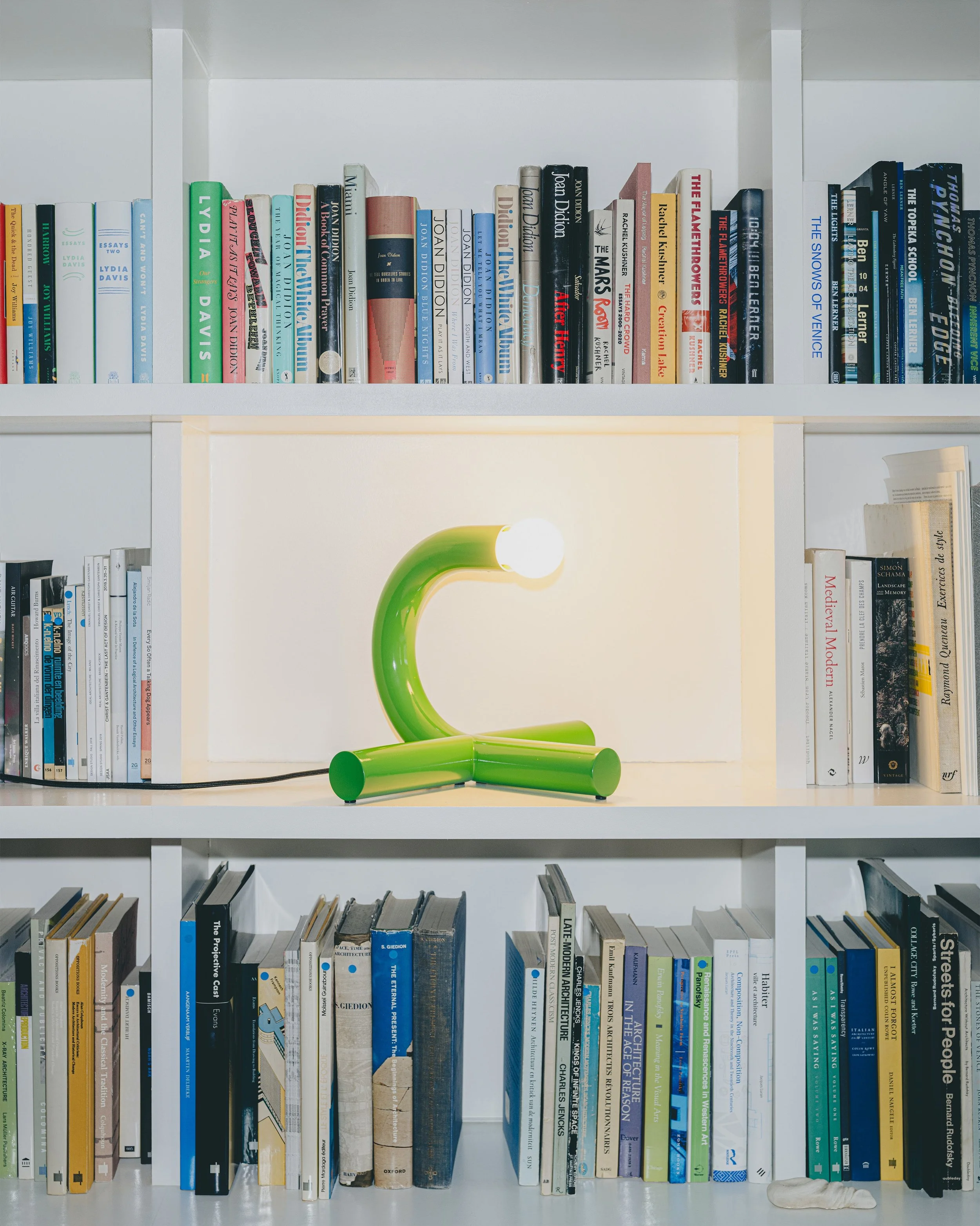 table-lamp-green-la-tre-verde_1.jpg