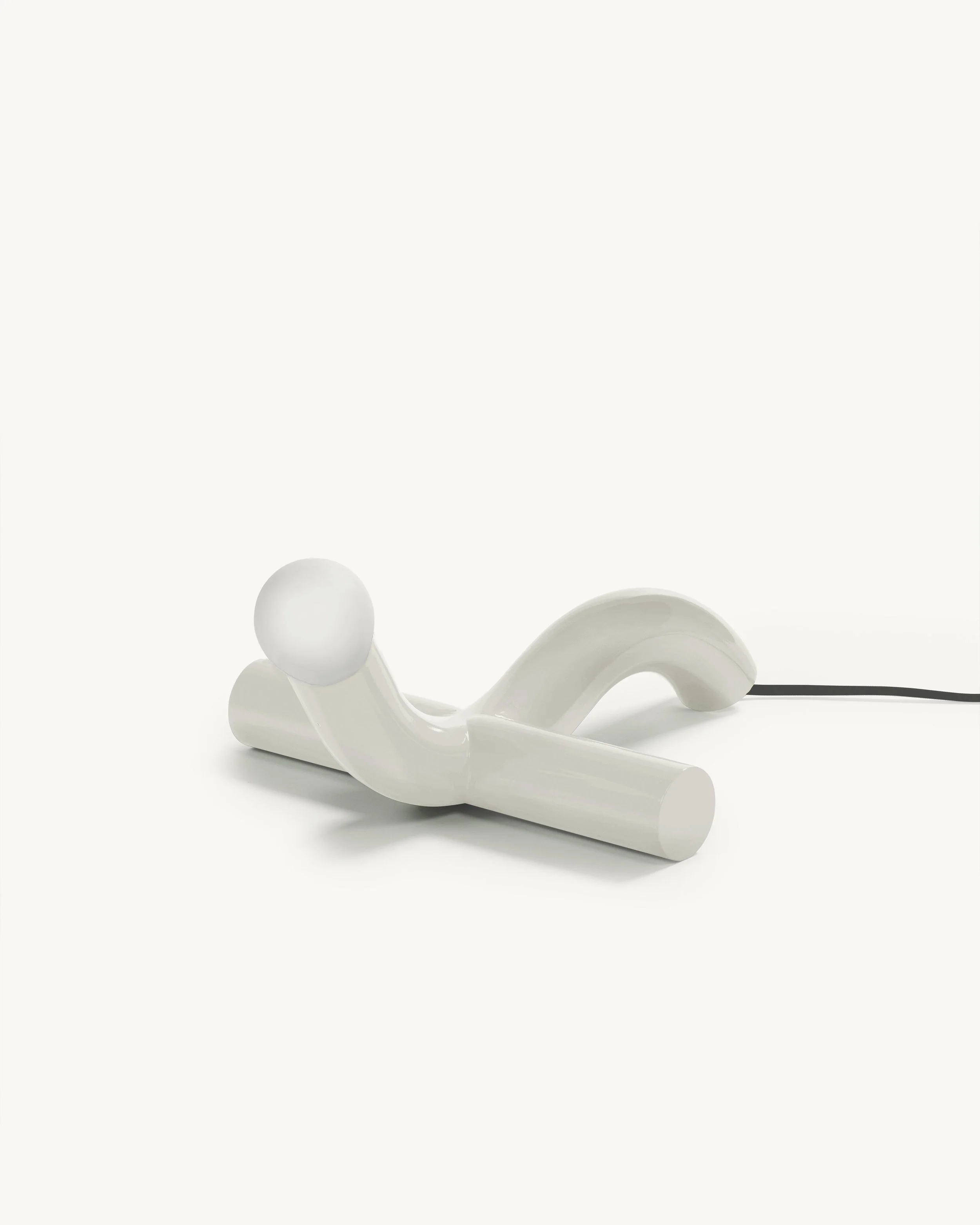 table-lamp-white-la-due-bianca_3.jpg