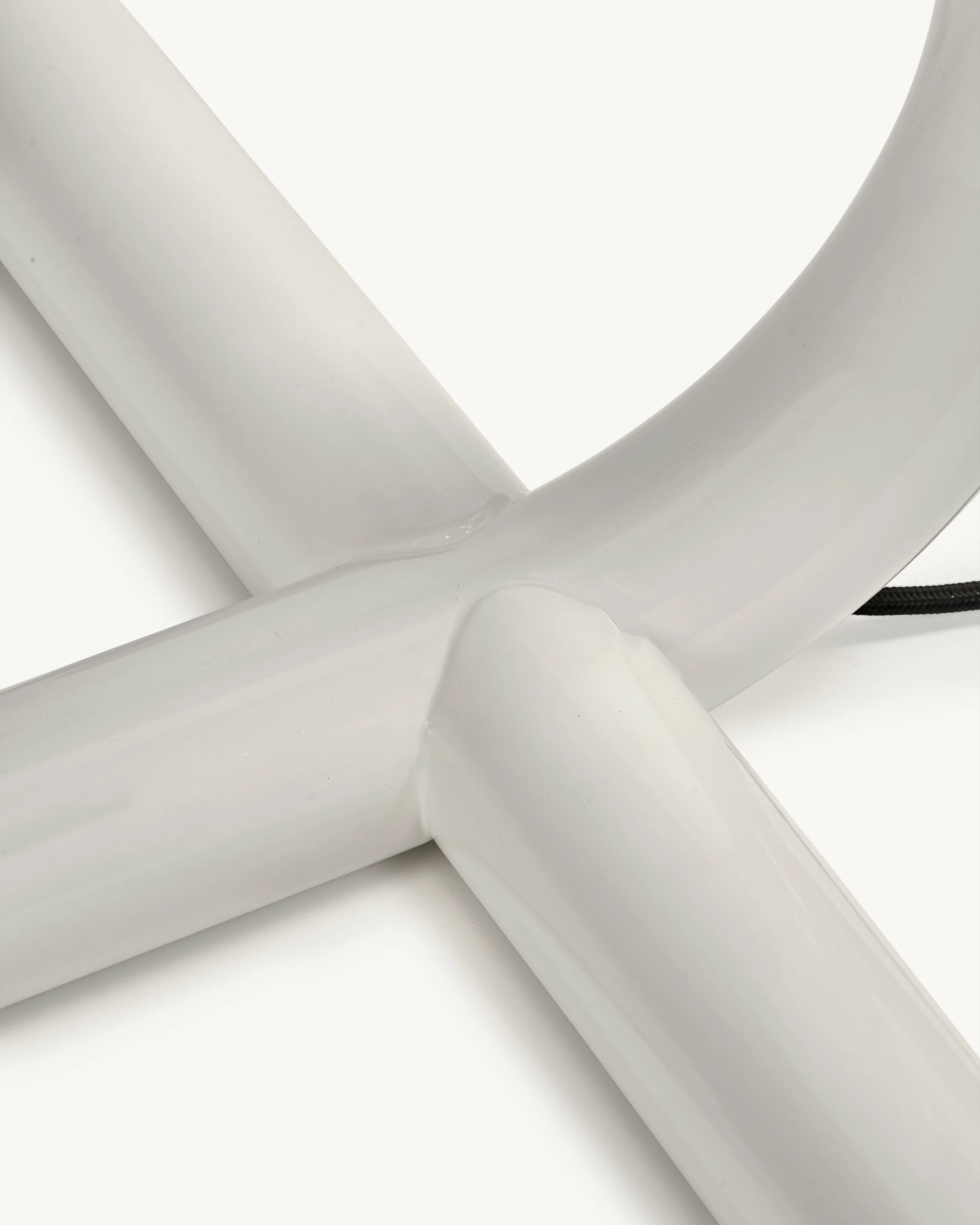 table-lamp-white-la-tre-bianca_5.jpg