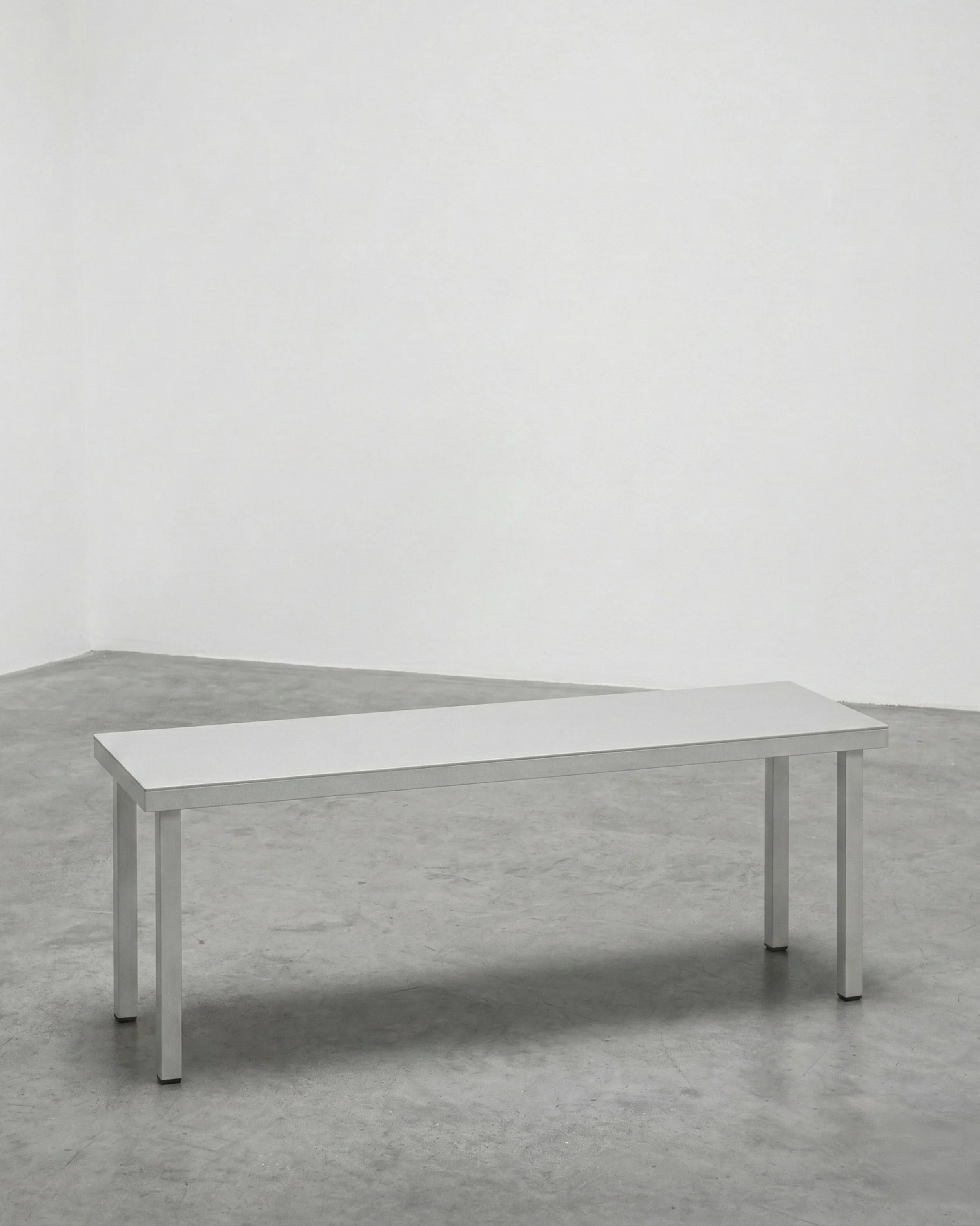 bench-alu_1.jpg