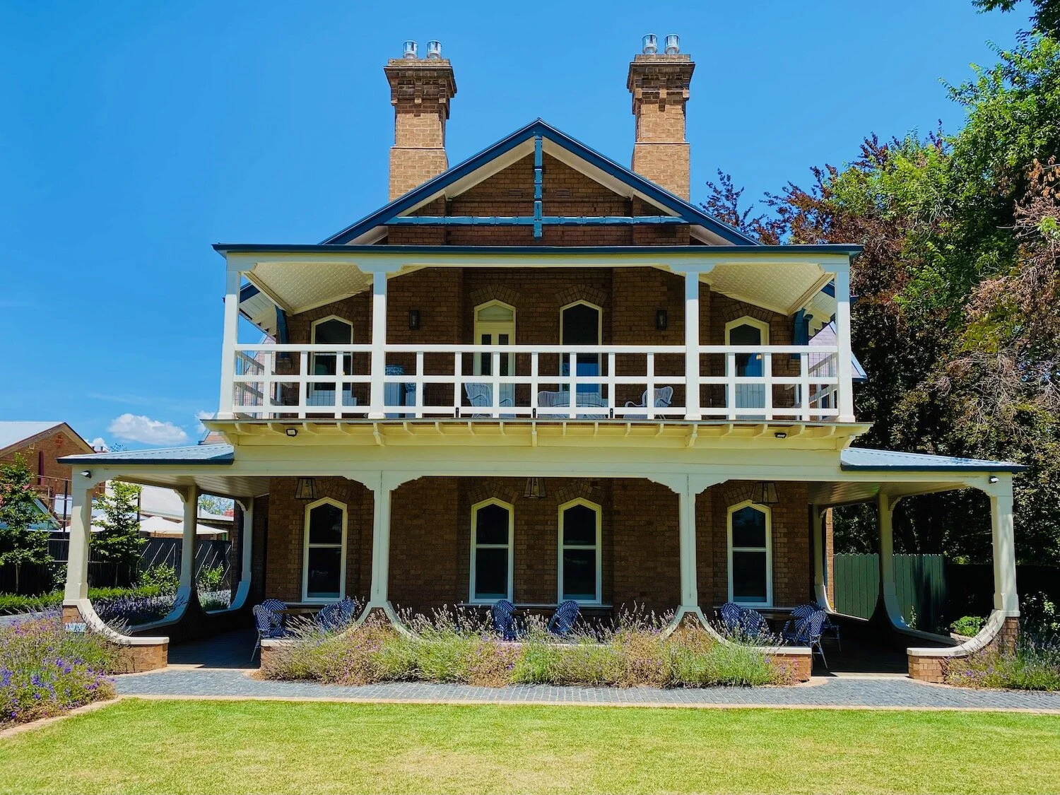 BYNG STREET HOTEL - ORANGE