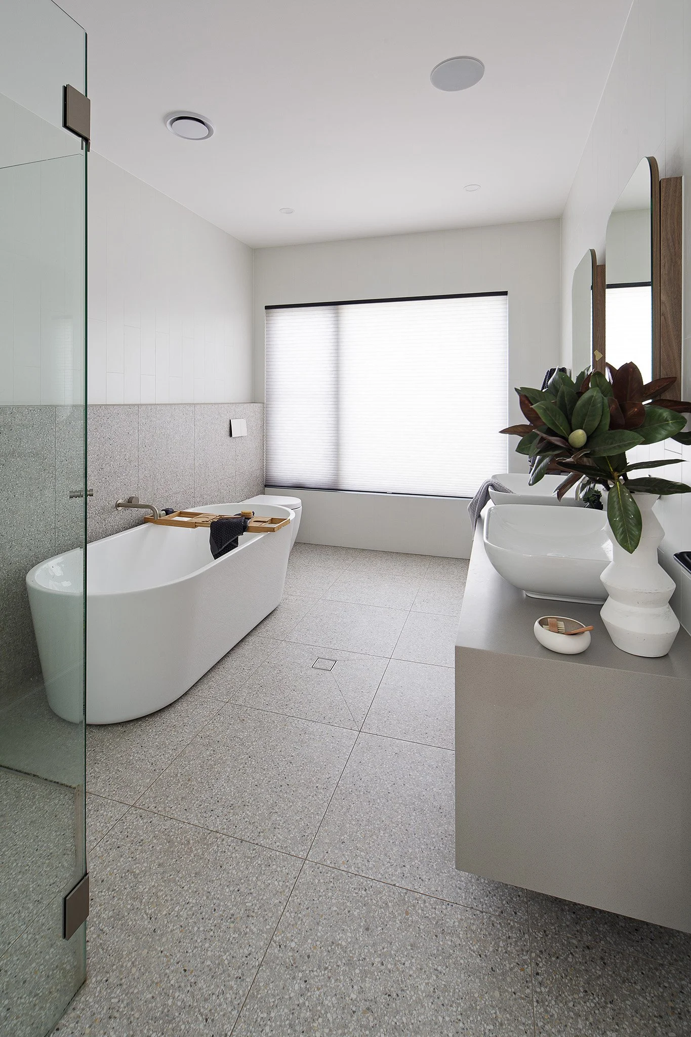 MattMichelDesign_Bathroom_EastLindfield_0665.jpg