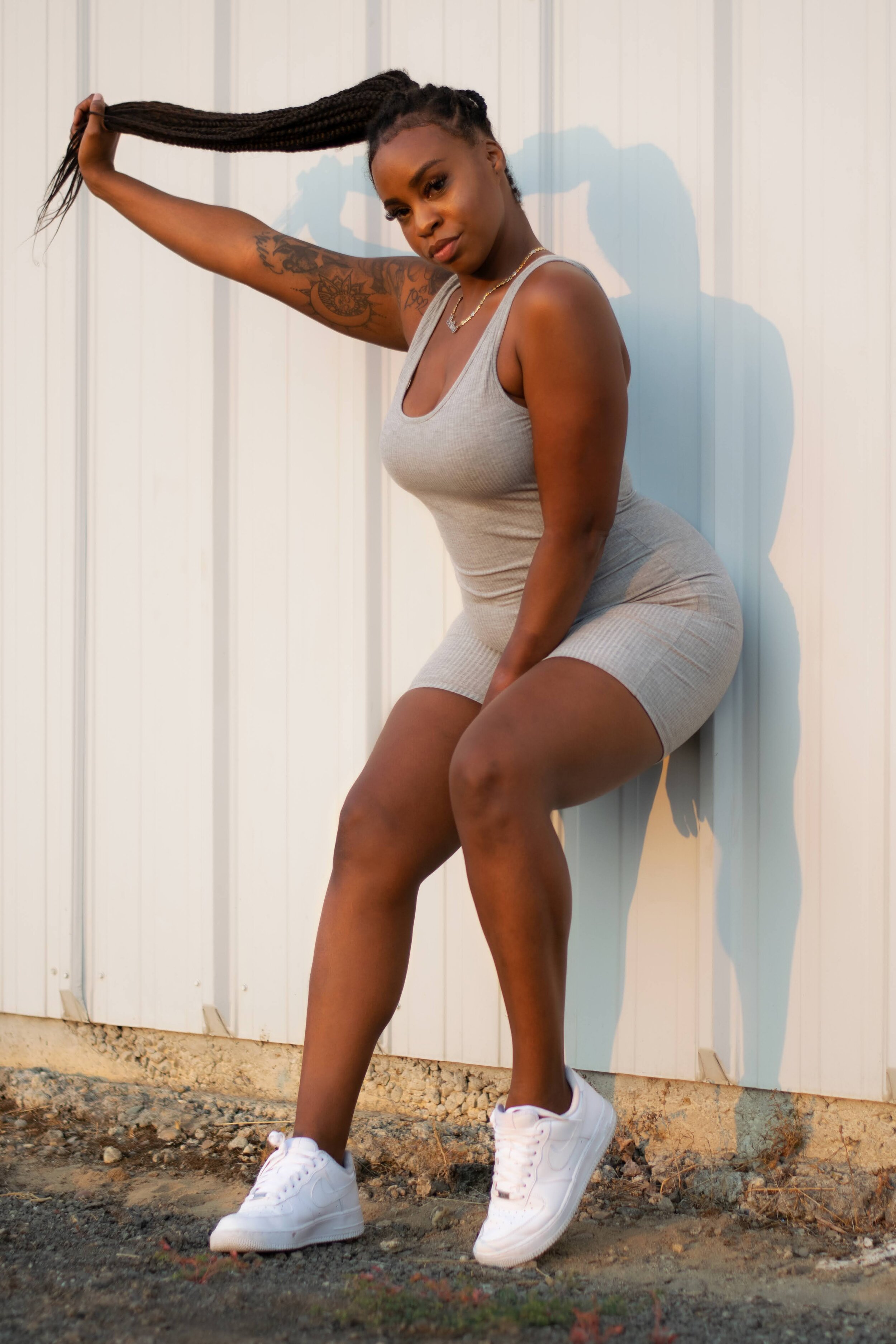 Desiree Lounge