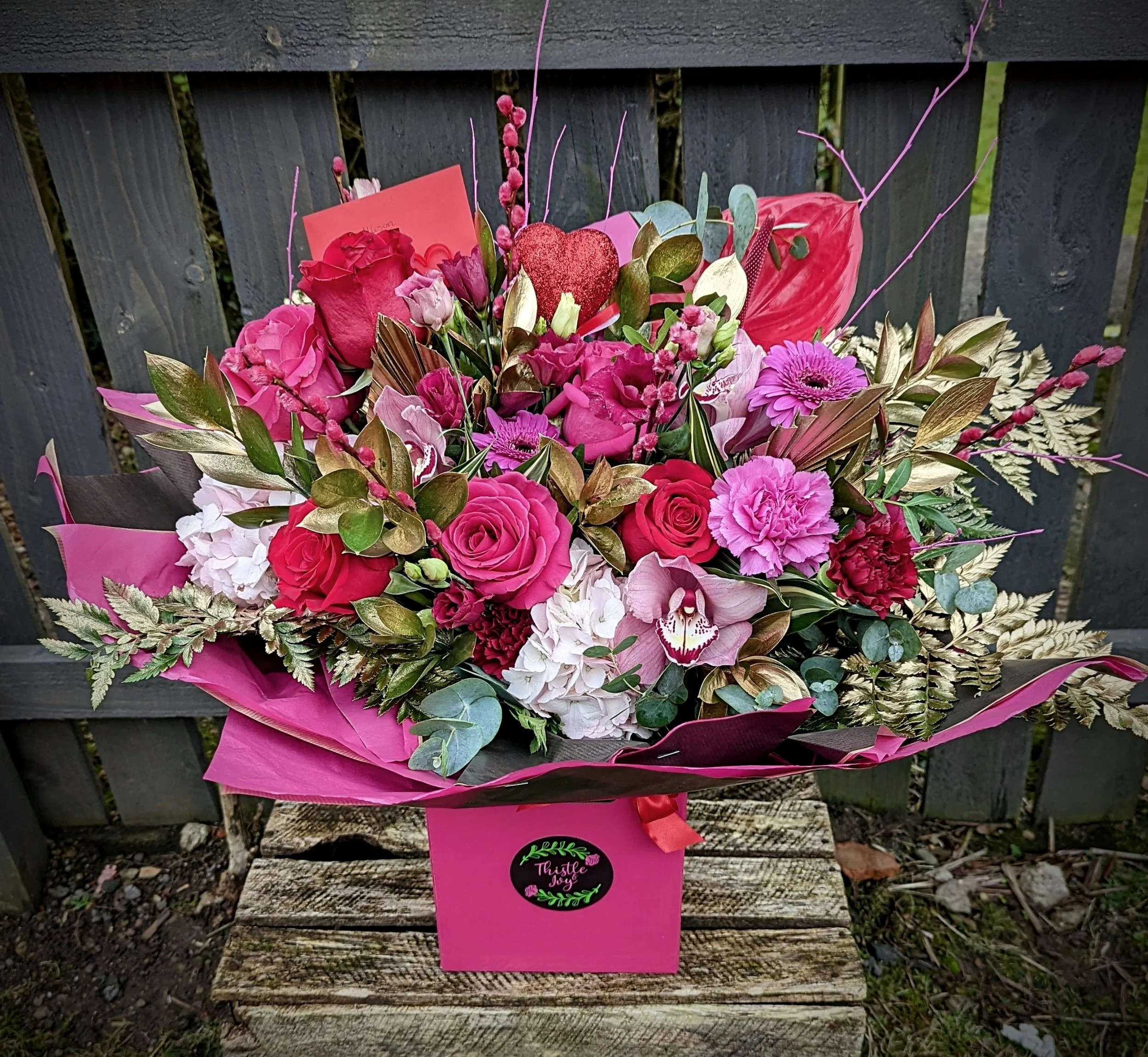 big rose bouquet valentines