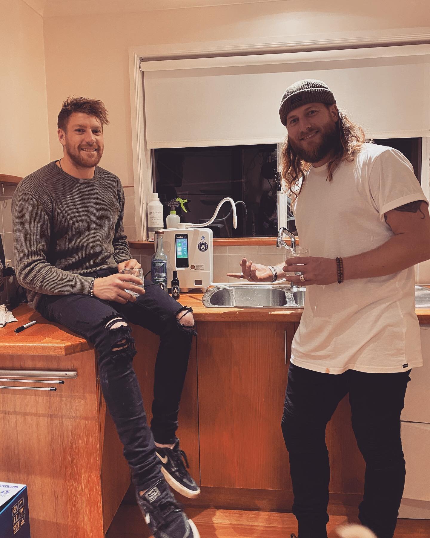 SET.4.LIFE!
💦
We just set up Jamie&rsquo;s new Kangen system, now he has THE BEST freshly ionised water on tap FOR LIFE 😄
💧
These revolutionary water systems are shipped from Japan where they&rsquo;re hand-made with the highest quality control 🙌?