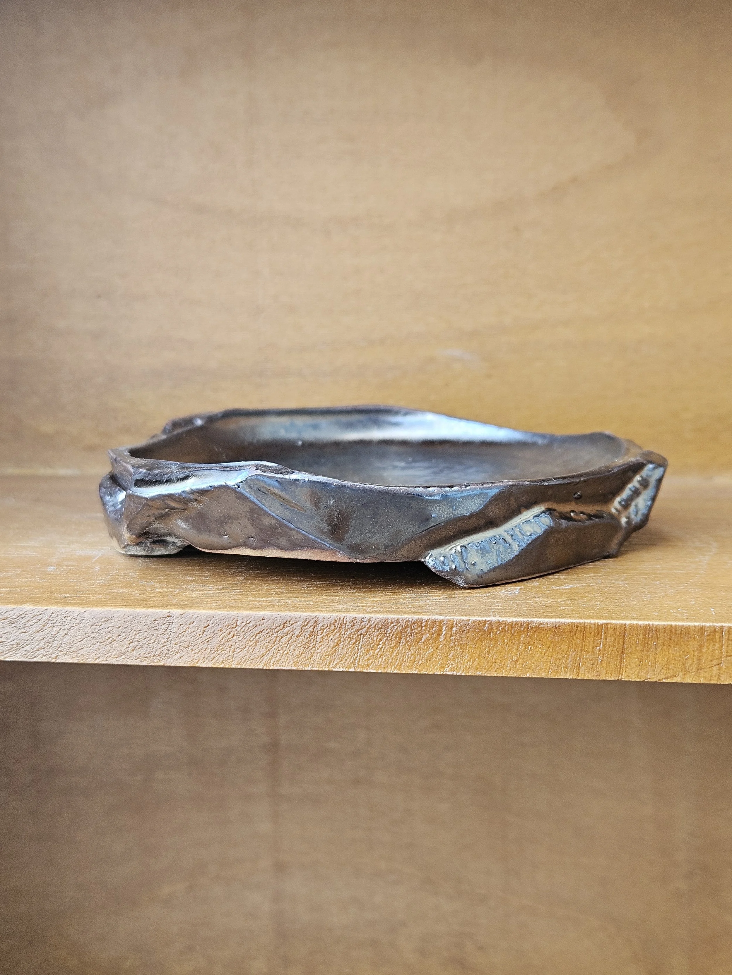 JDZ PLATEAU VIIII (S) | Metallic Gold