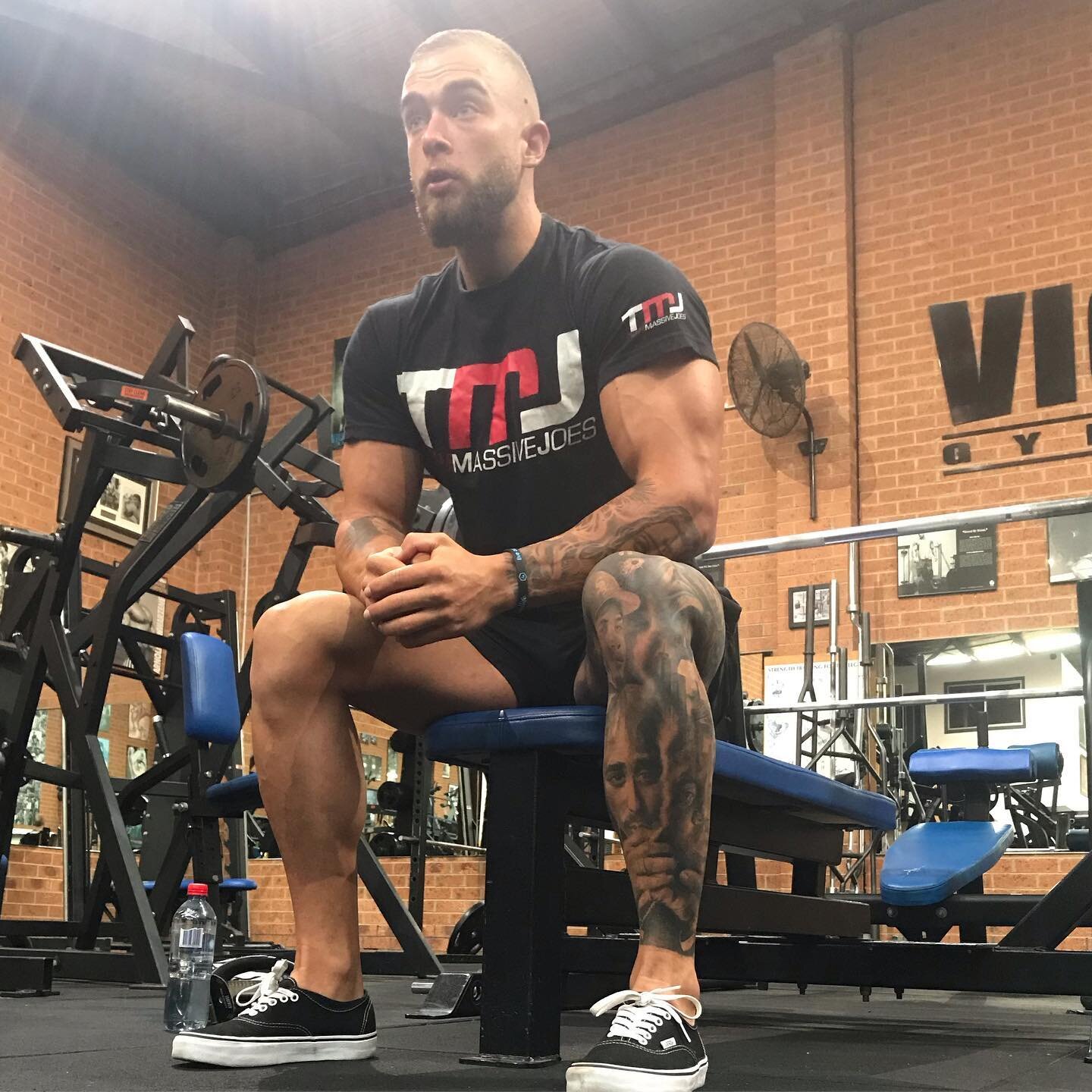 3 fkn weeks! 🤪🤞

What are you looking forward to most when gyms are back in Melbourne city?? 

🔹Online Coaching 
🔹Nutrition Coaching 
🔹Personal Training
