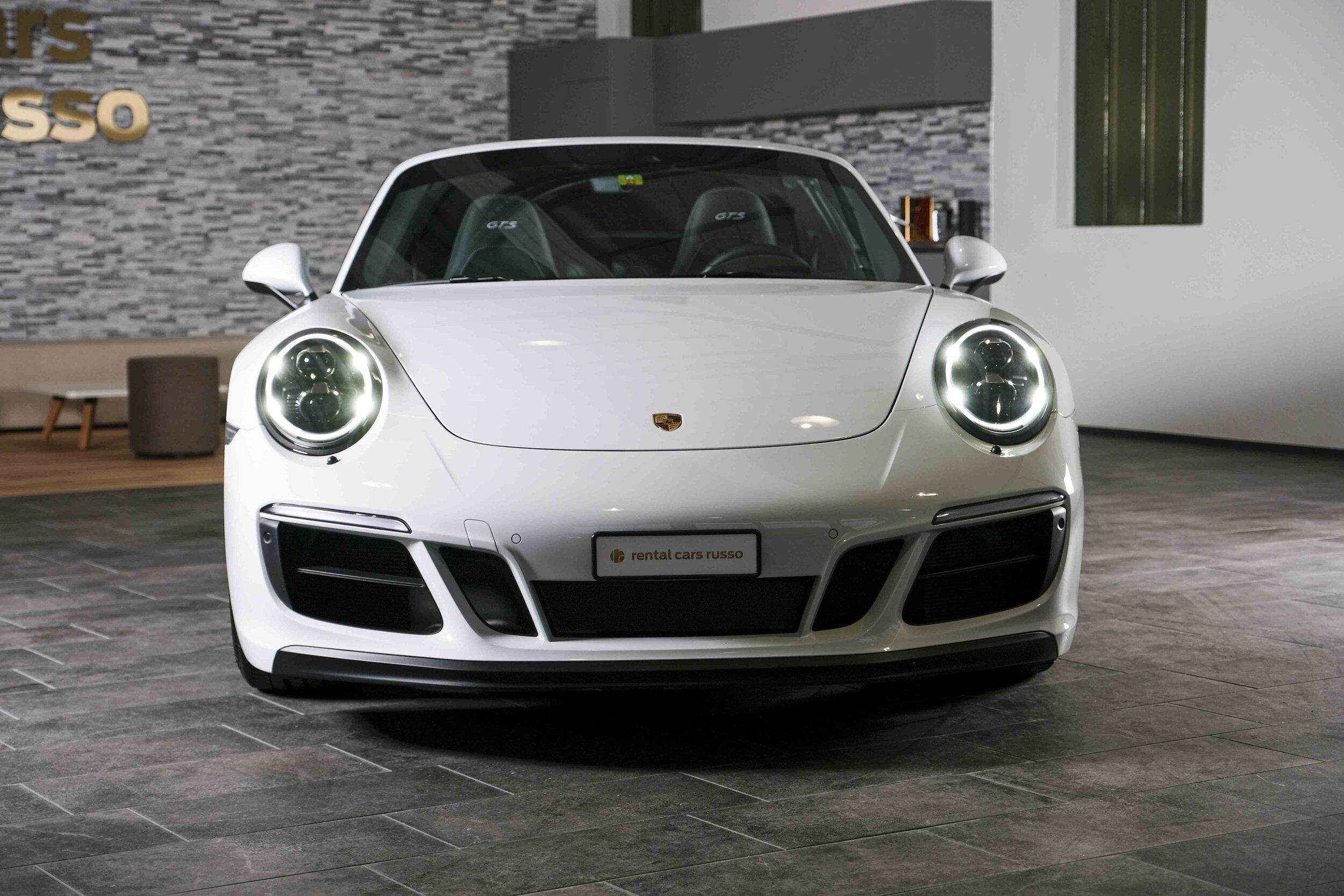 Porsche_911_Targa_1.jpg