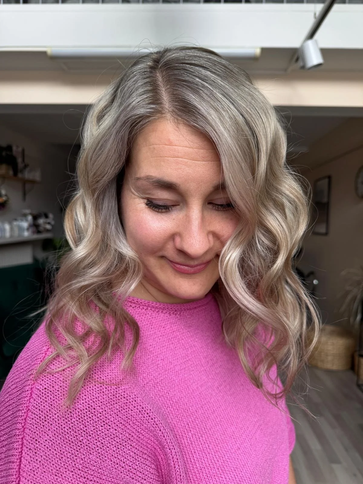 Huhtikuu ei oo ollut mik&auml;&auml;n mun lempikuukausi viime vuosina, sill&auml; siihen on sis&auml;ltynyt usein sairastelua, huonoa keli&auml; (kun haluaisi ett&auml; aurinko jo l&auml;mmitt&auml;isi pitk&auml;n talven j&auml;lkeen) ja opiskelukuor