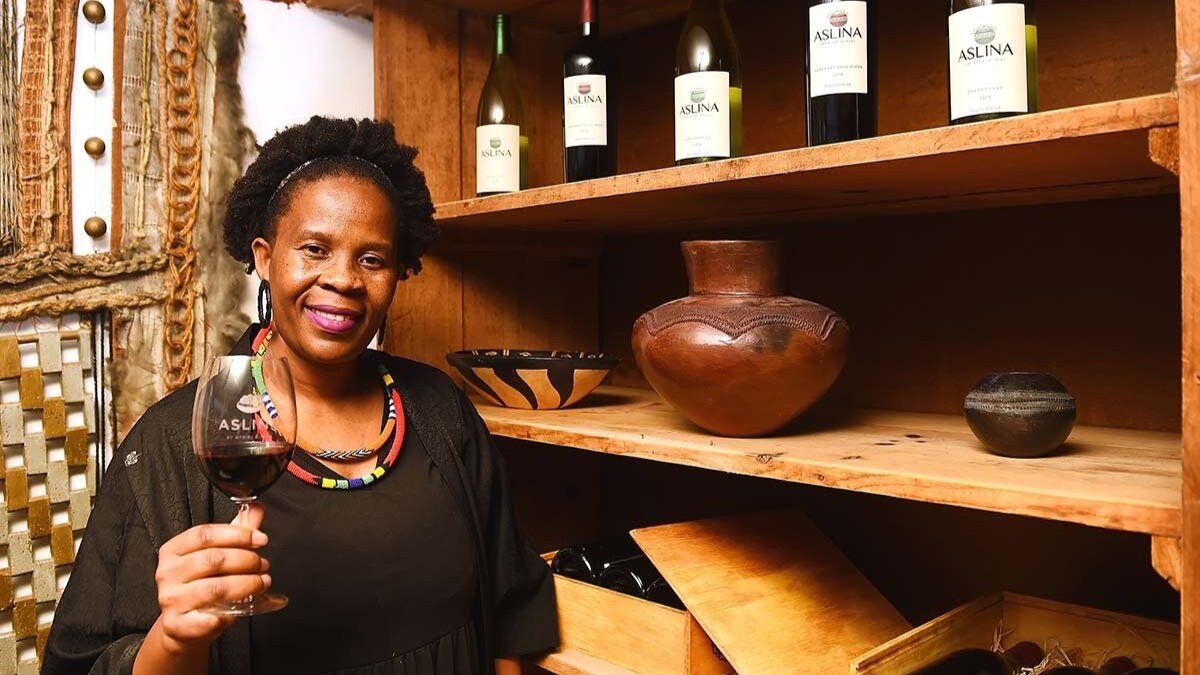 Ntsiki-Biyela-Aslina wines