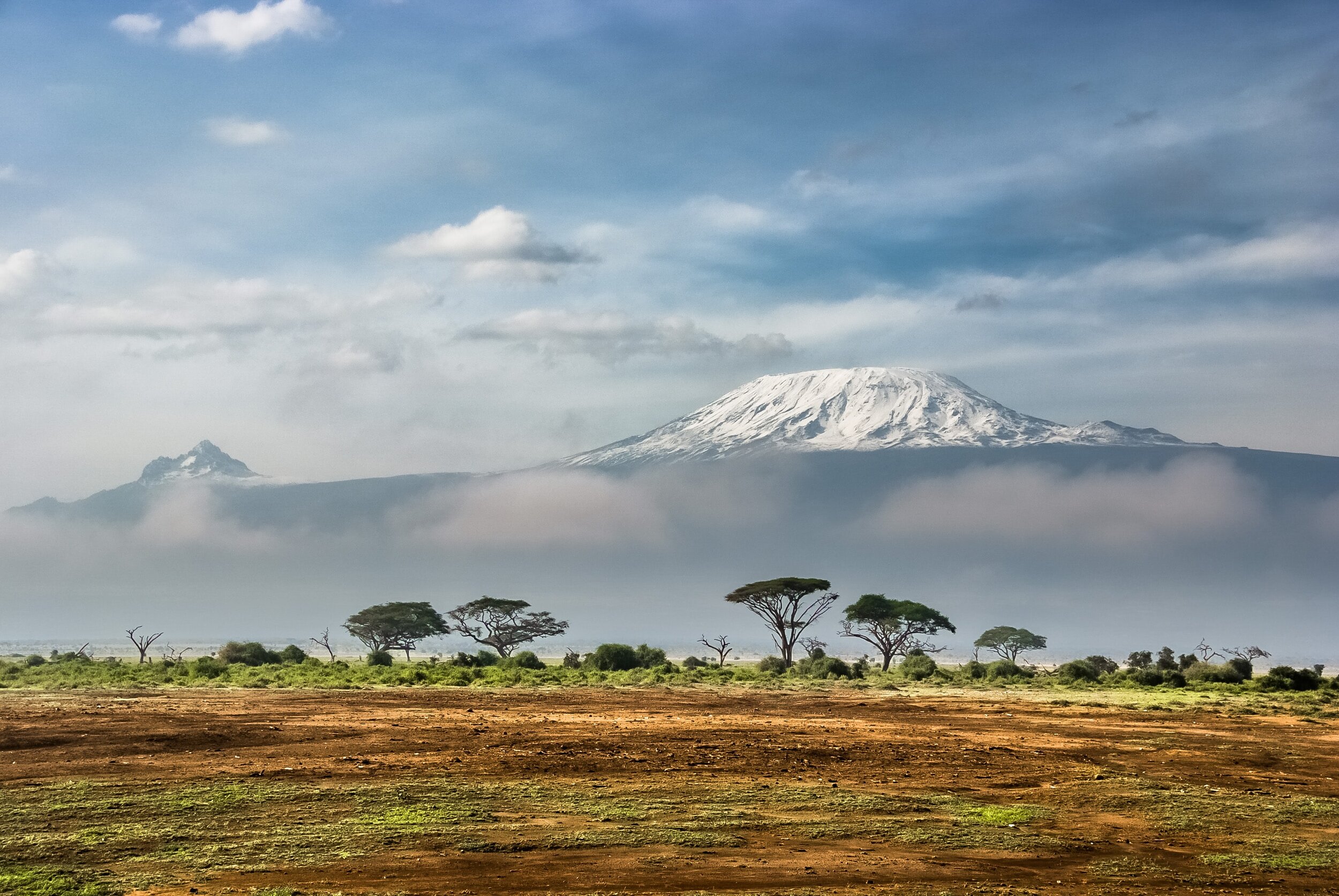 the kilimanjaro mountain in africa