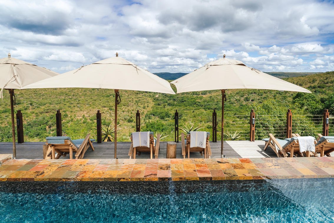 Rhino Ridge Safari Lodge in KwaZulu-Natal view from the pool