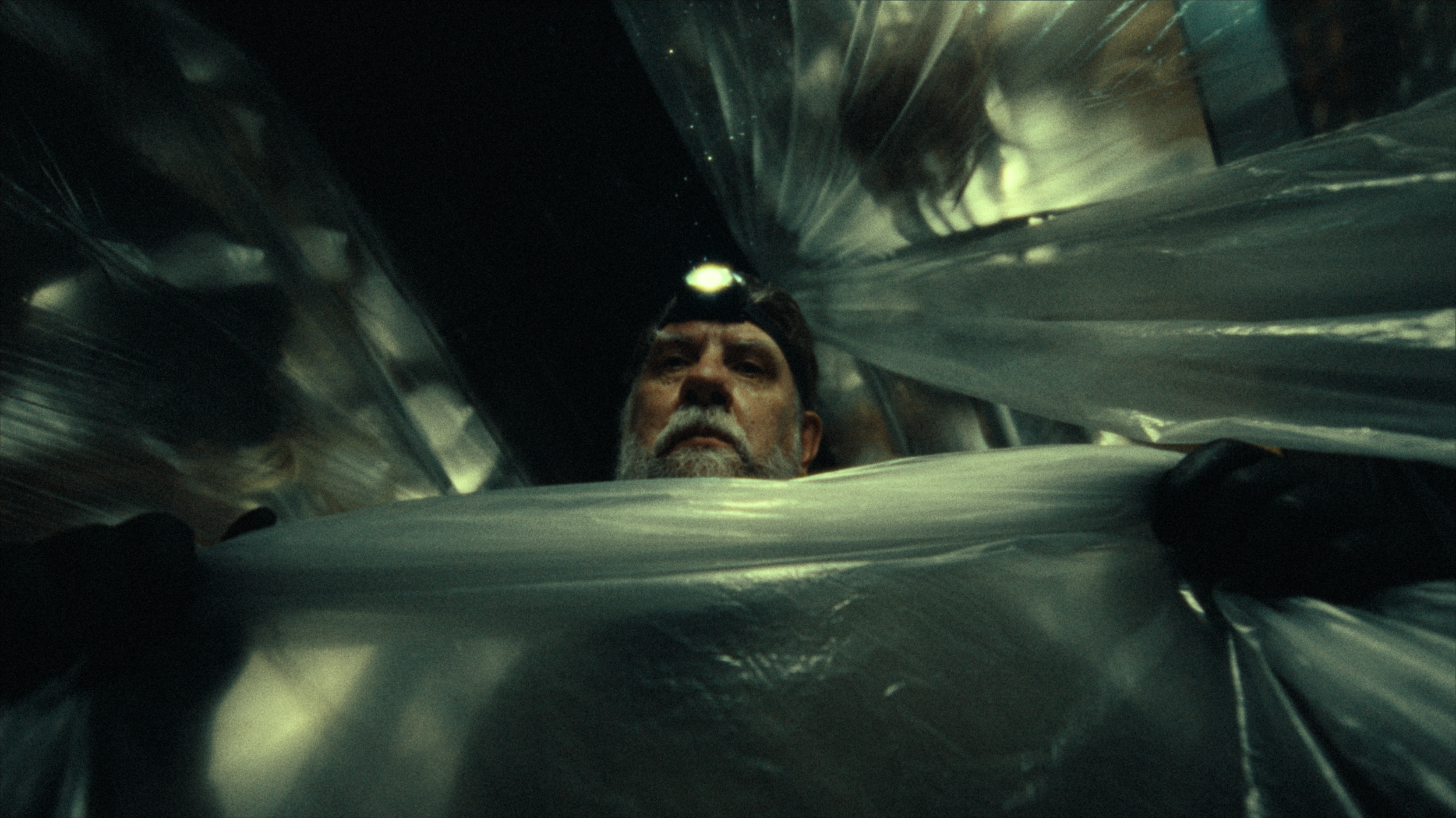 Mercedes-Benz Sprinter - 'Opening doors' idents