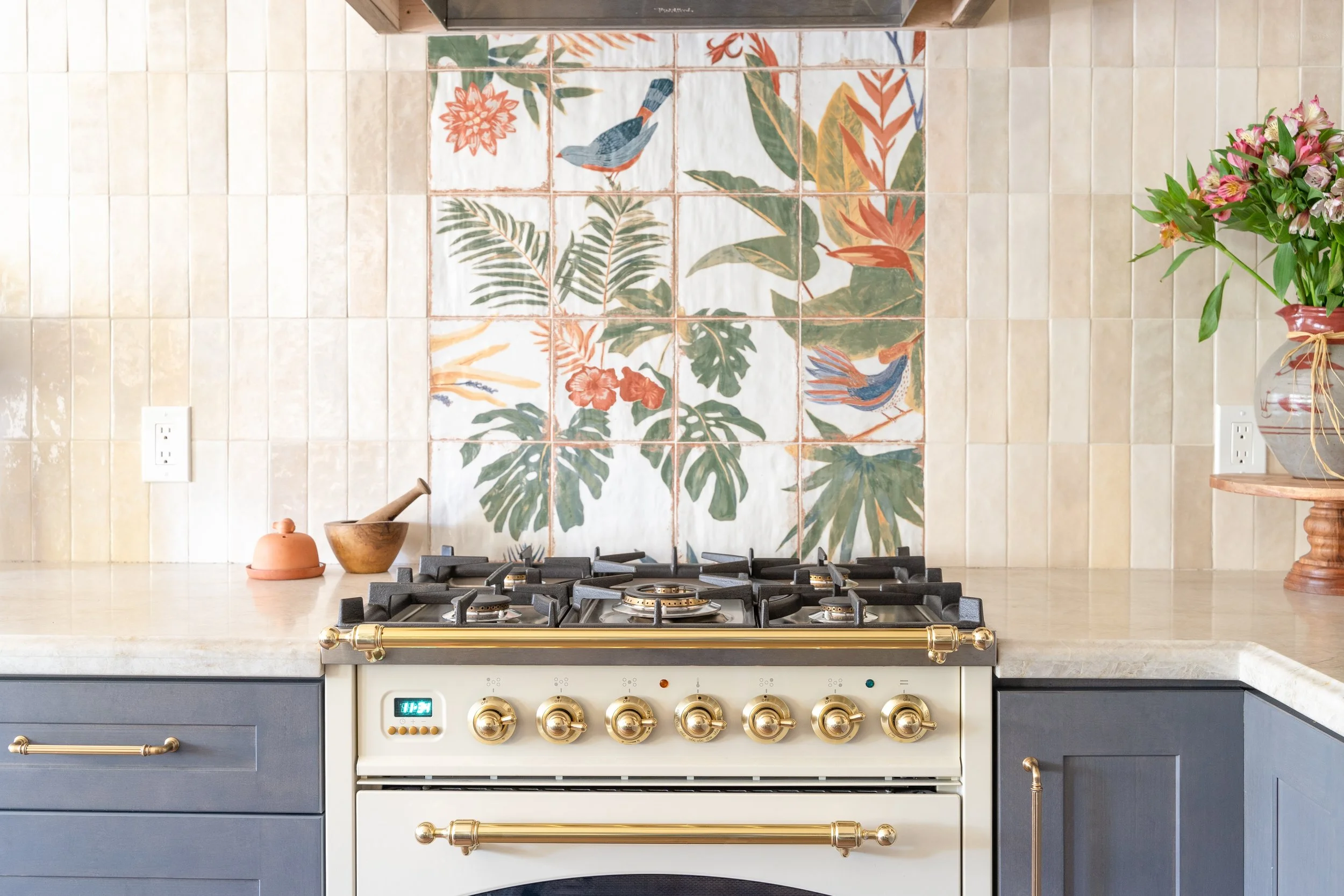 range and backsplash 1.jpg