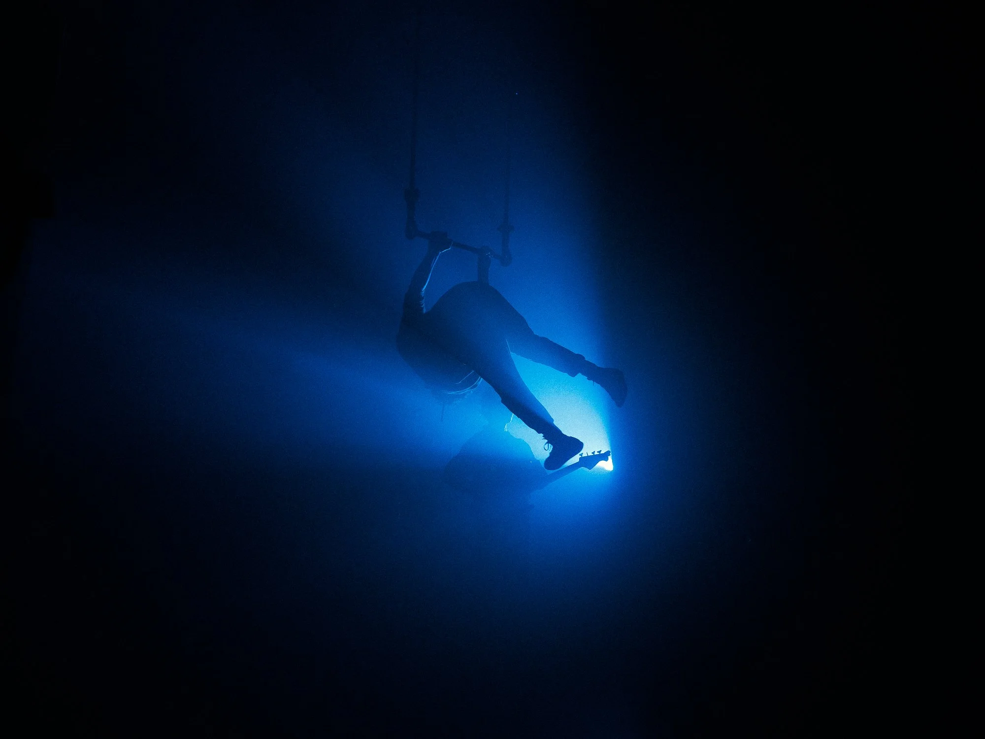 Laurence Felber, Silvan Strübel, Caroline Schenk (CH) – Dark Glowing