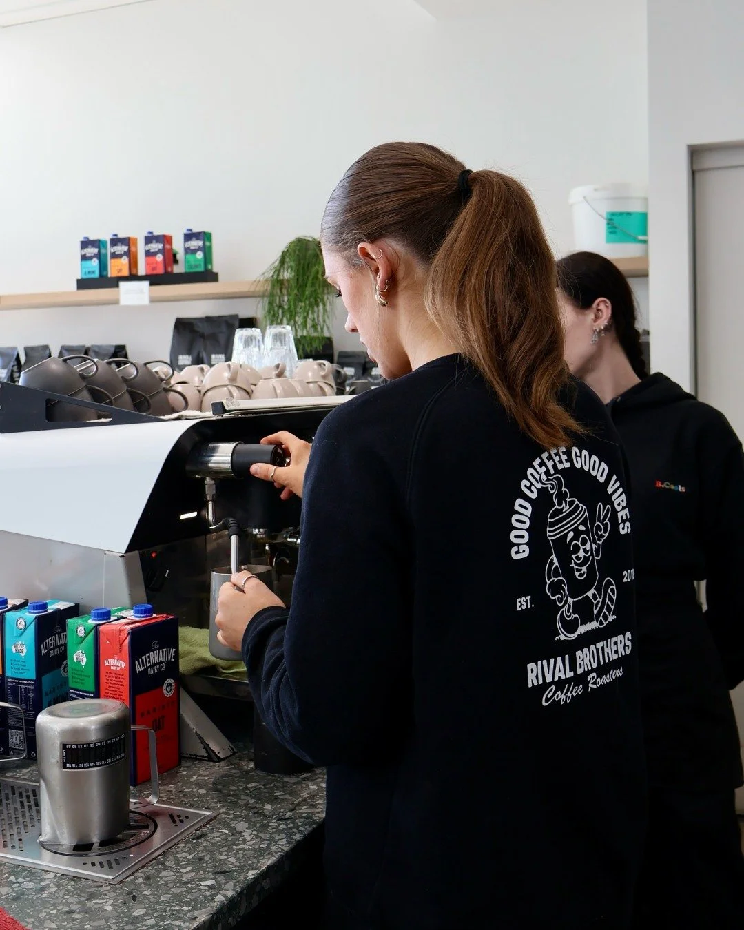 Good coffee. Good vibes. Always a good time ☕✨ @rivalbrothers_mtbarker is a town favourite located in the Mt Barker Homemaker Centre. Whether it&rsquo;s your morning coffee run, brunch with friends or a quick catch-up you'll always have a good time h
