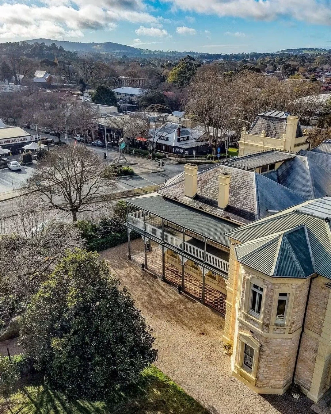 Mount Barker from above! ☁️

📸 @dronieward

#MountBarker #BusinessMountBarker #HeartOfTheHills