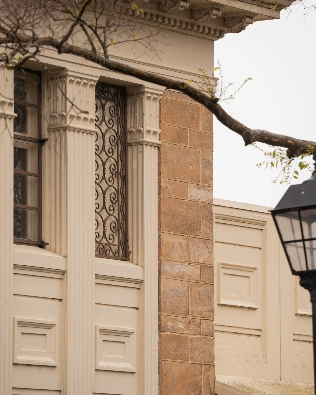 📍 Moments in Mount Barker&hellip; where are we this time?

Another familiar little detail from around Mount Barker - but can you work out exactly where we found it? 👀

Recognise it? Tell us where you think it is in the comments below. 👇

#MtBarker