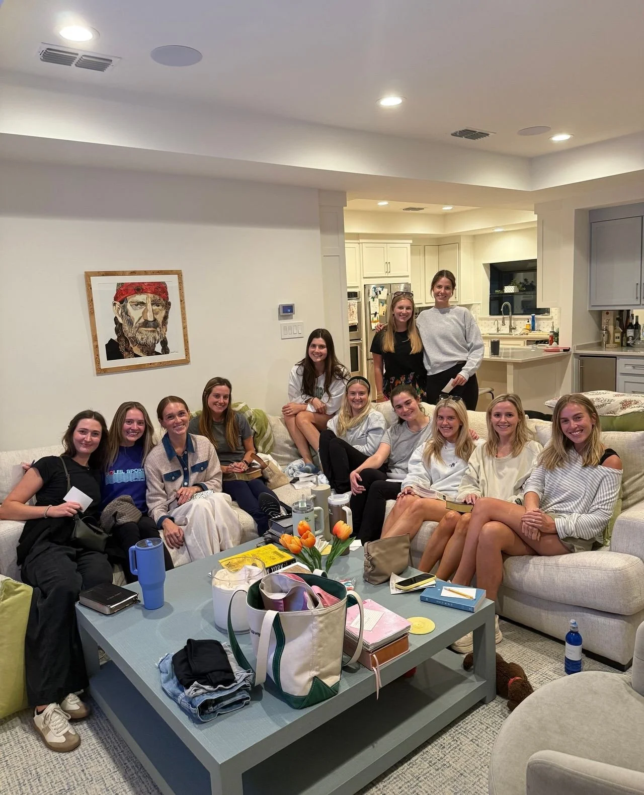 Meet our Dallas group!! These girls meet on Wednesday evenings. We asked them what their favorite group tradition is, and they told us about their Lesson Wrap Up Dinner Parties!! ⁠
-⁠
Our group&rsquo;s favorite tradition is definitely our end-of-less