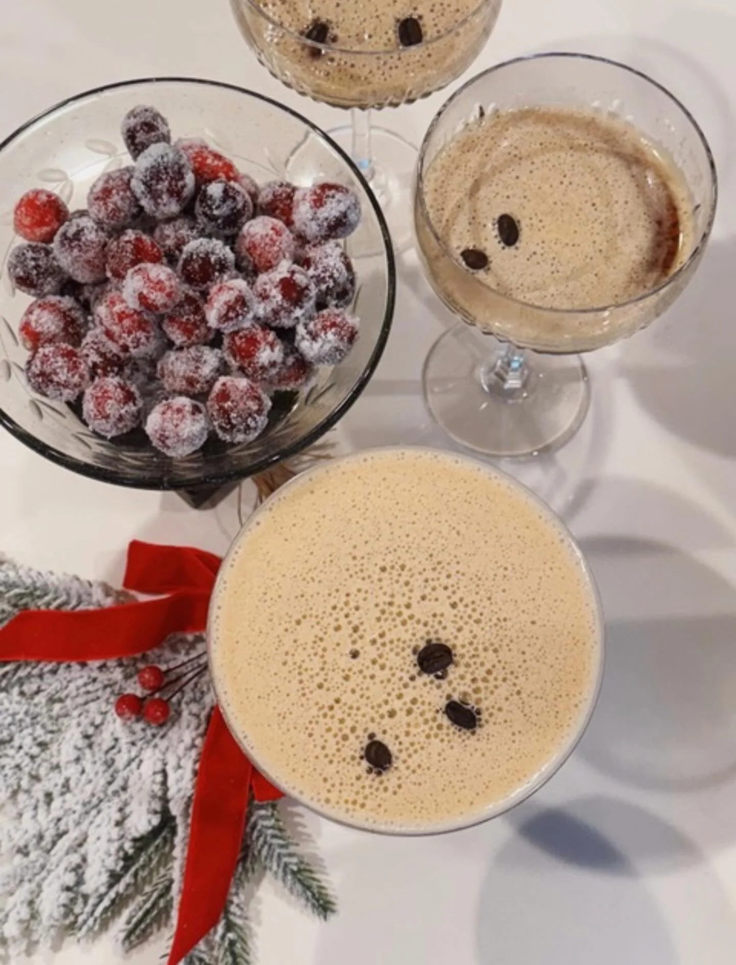 We may not have winter weather here in Texas, but we do have our favorite winter cocktails to share!! Try Betty&rsquo;s Peppermint Espresso Martini to add to your Christmas Cheer!!! 
-
3 oz. vodka
1 oz.&nbsp;Kahlua
1 oz. Peppermint&nbsp;simple syrup&