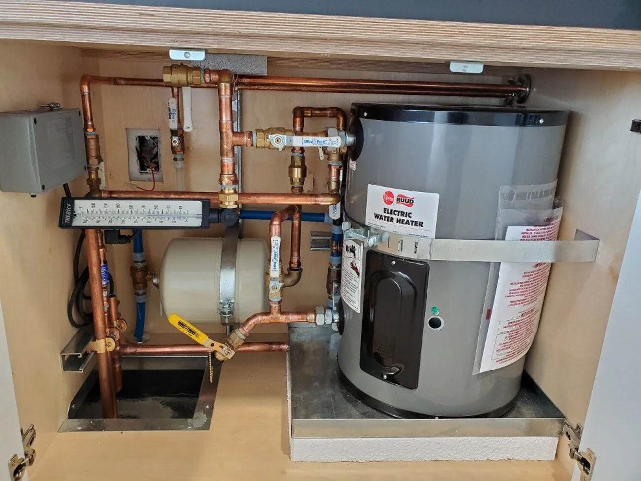 Plumbing — Plumbing & Hydronic Contractor Walla Walla, WA Cutting