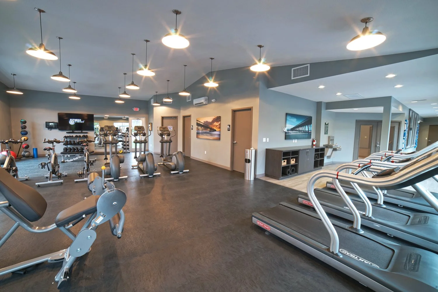 fitness-center-the-rockland-lawrence-kansas-student-living.jpg