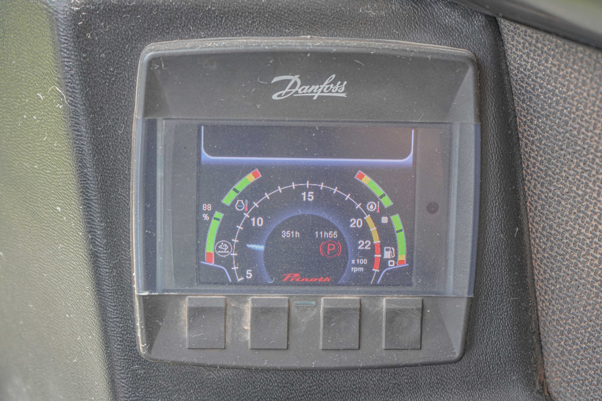 DSC07039_1.jpeg