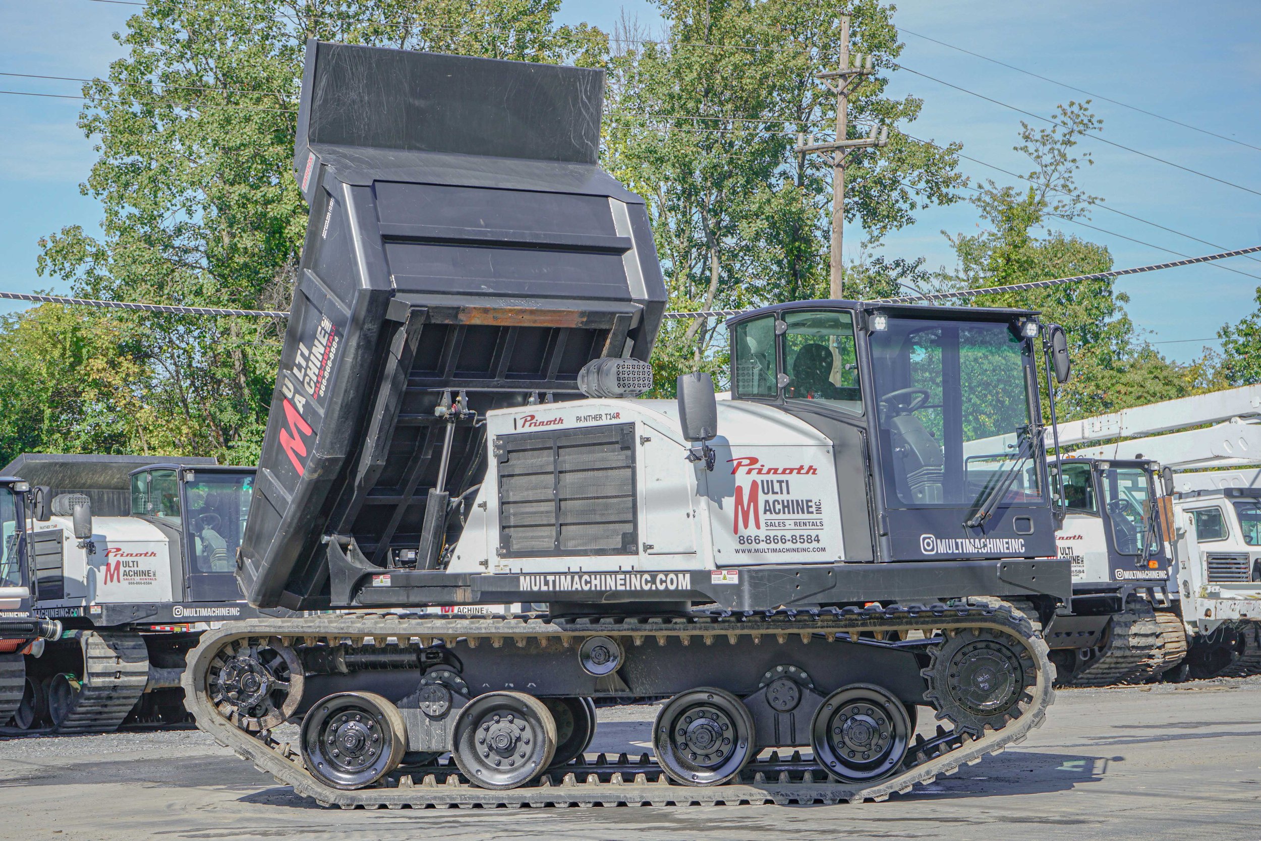 rotating dump truck on tracks