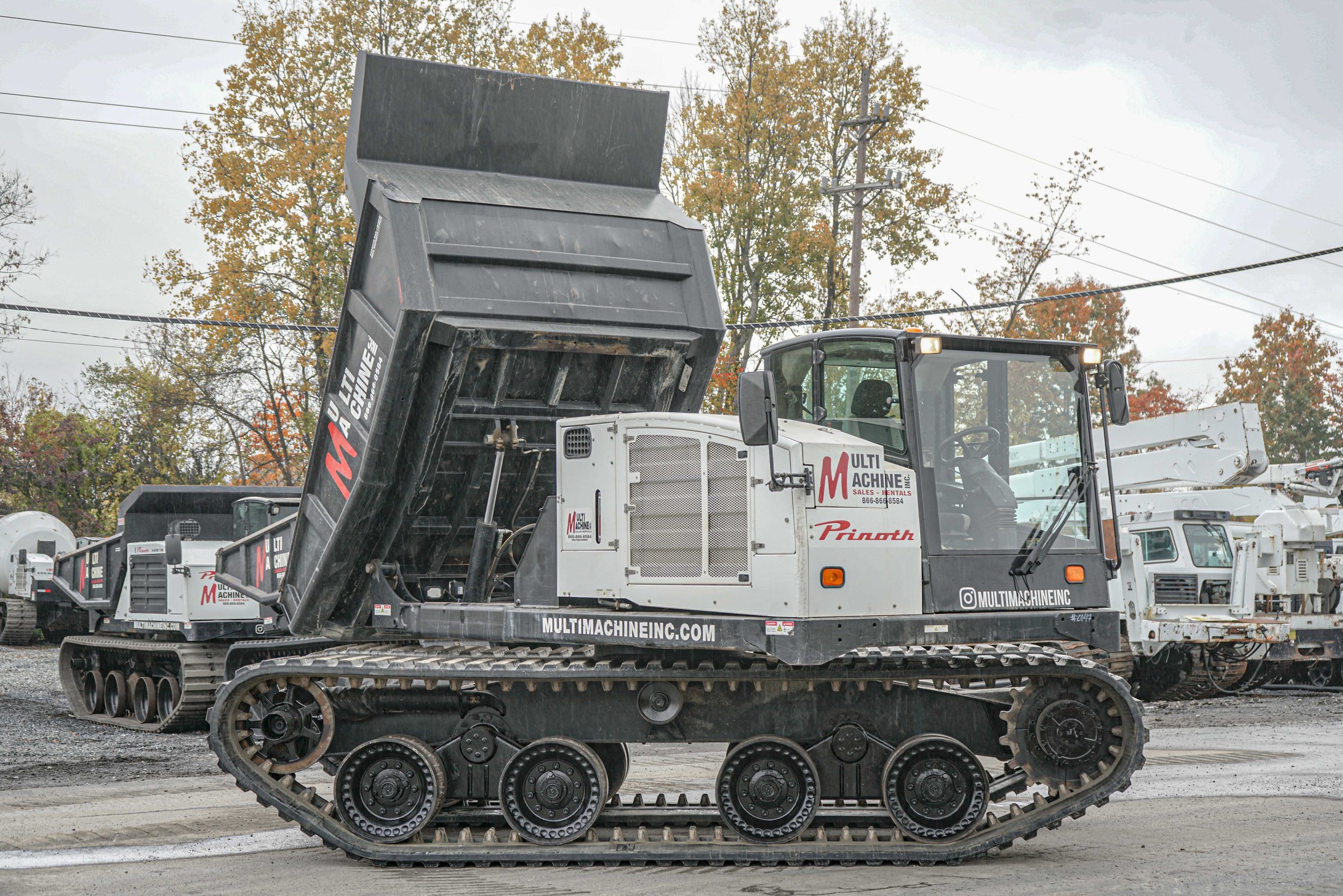 track dump truck rental