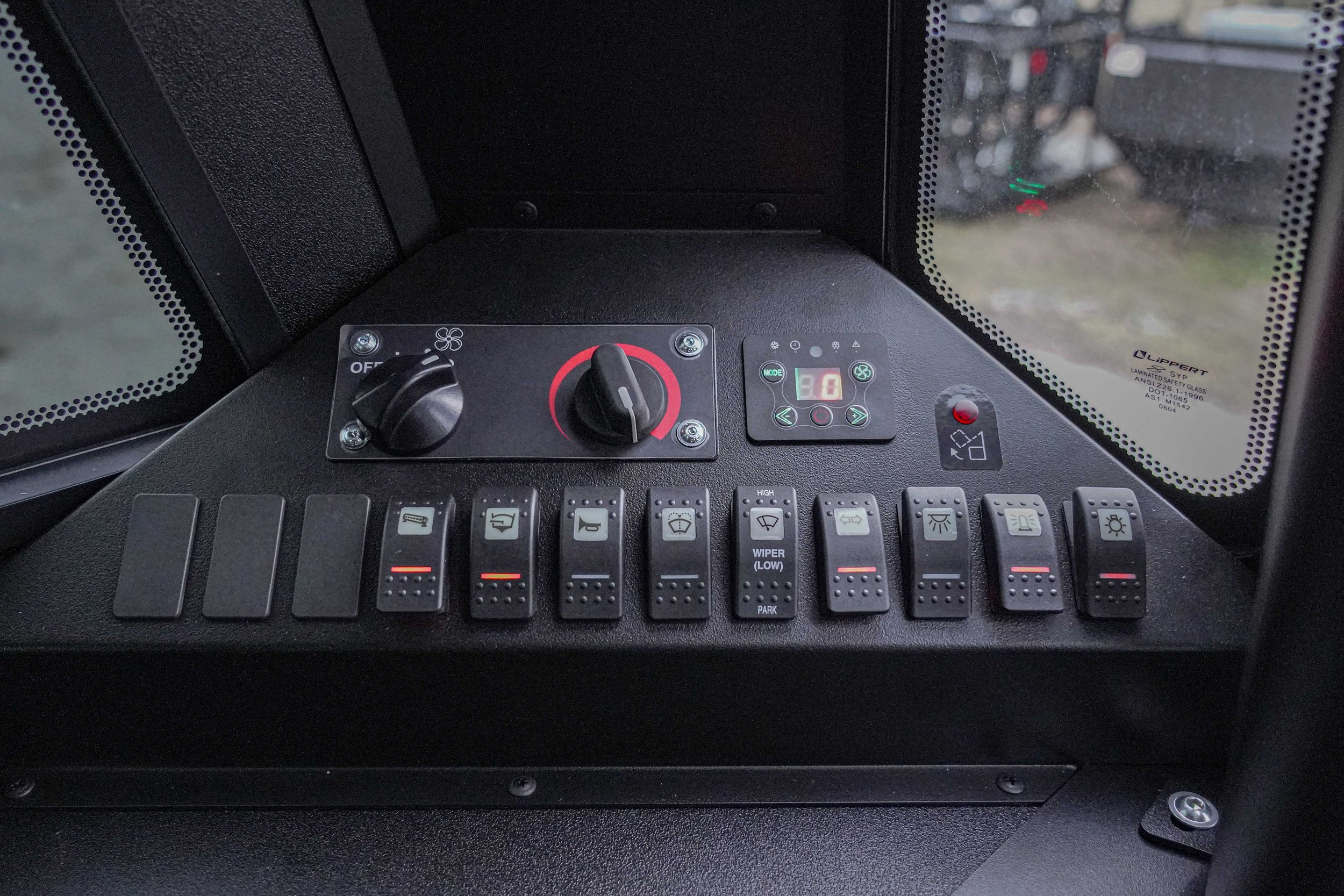 DSC04162_1.jpeg