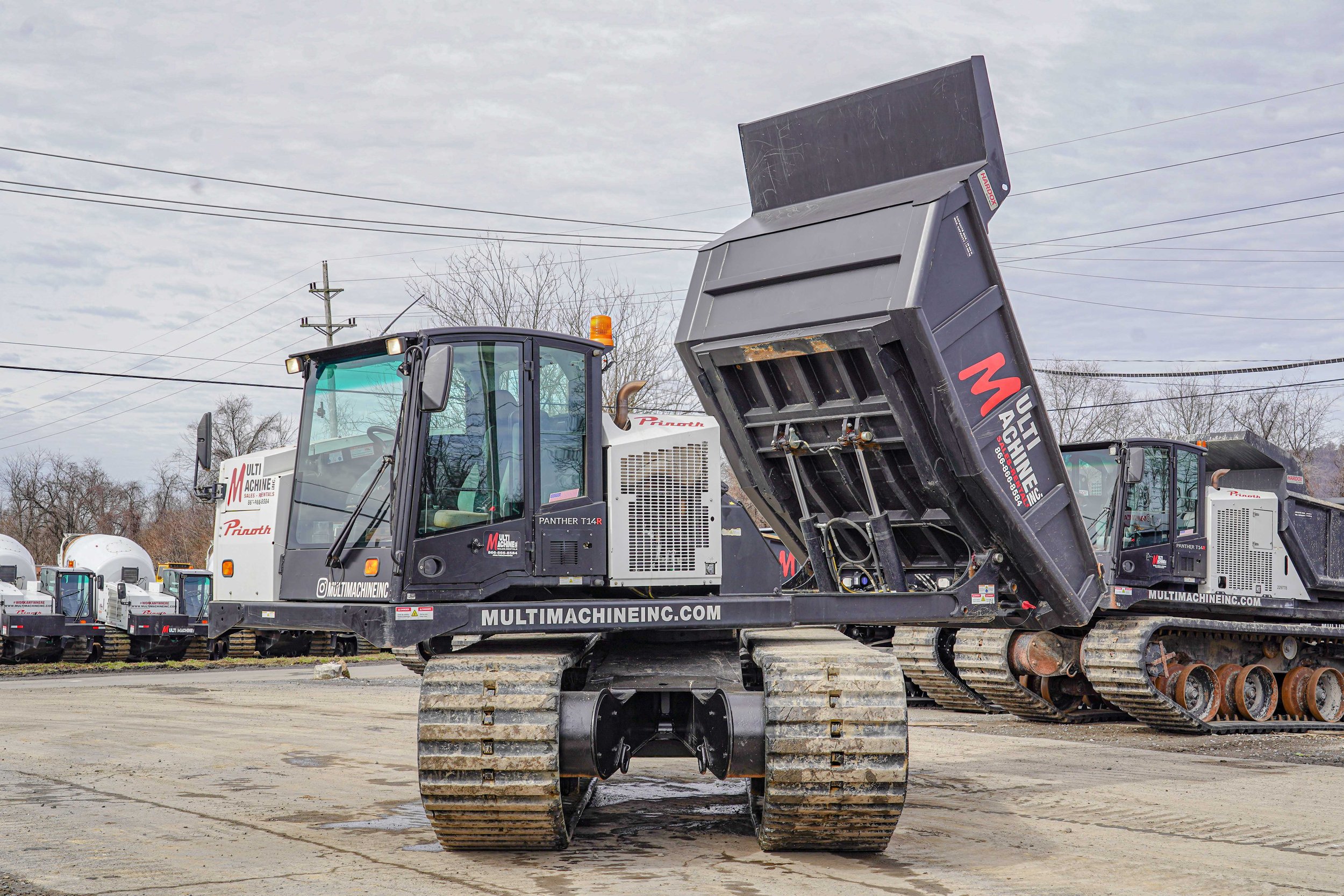 track truck rotating