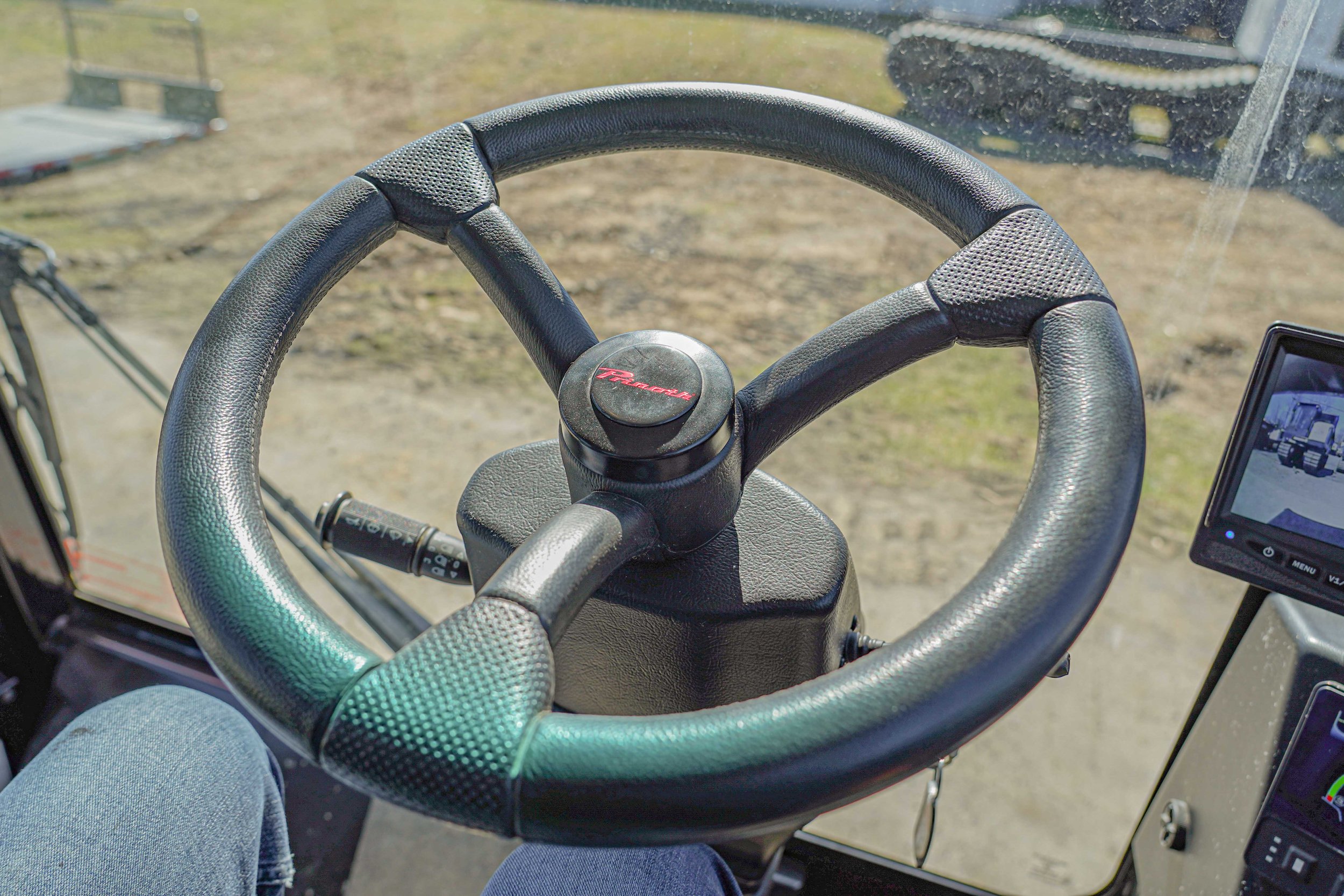 DSC06439_1.jpeg