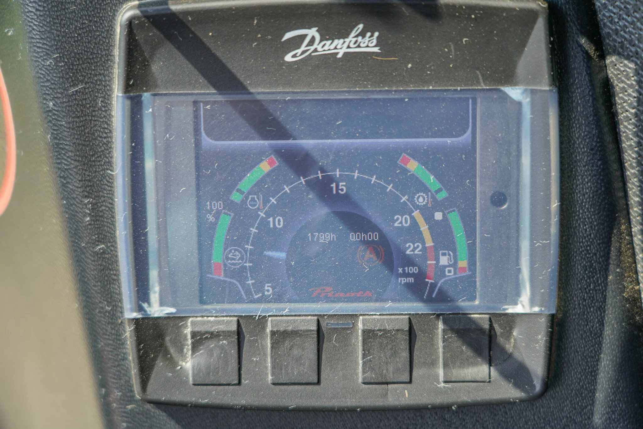 DSC04996.jpg