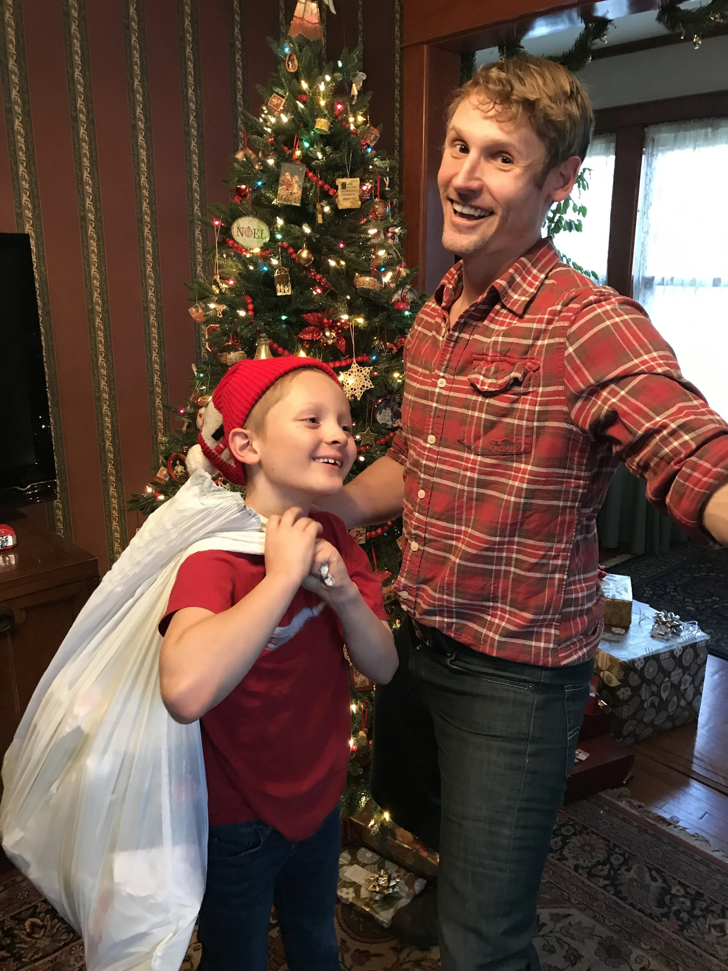 Copy of Ryan and Silas 2018-12-a.JPG