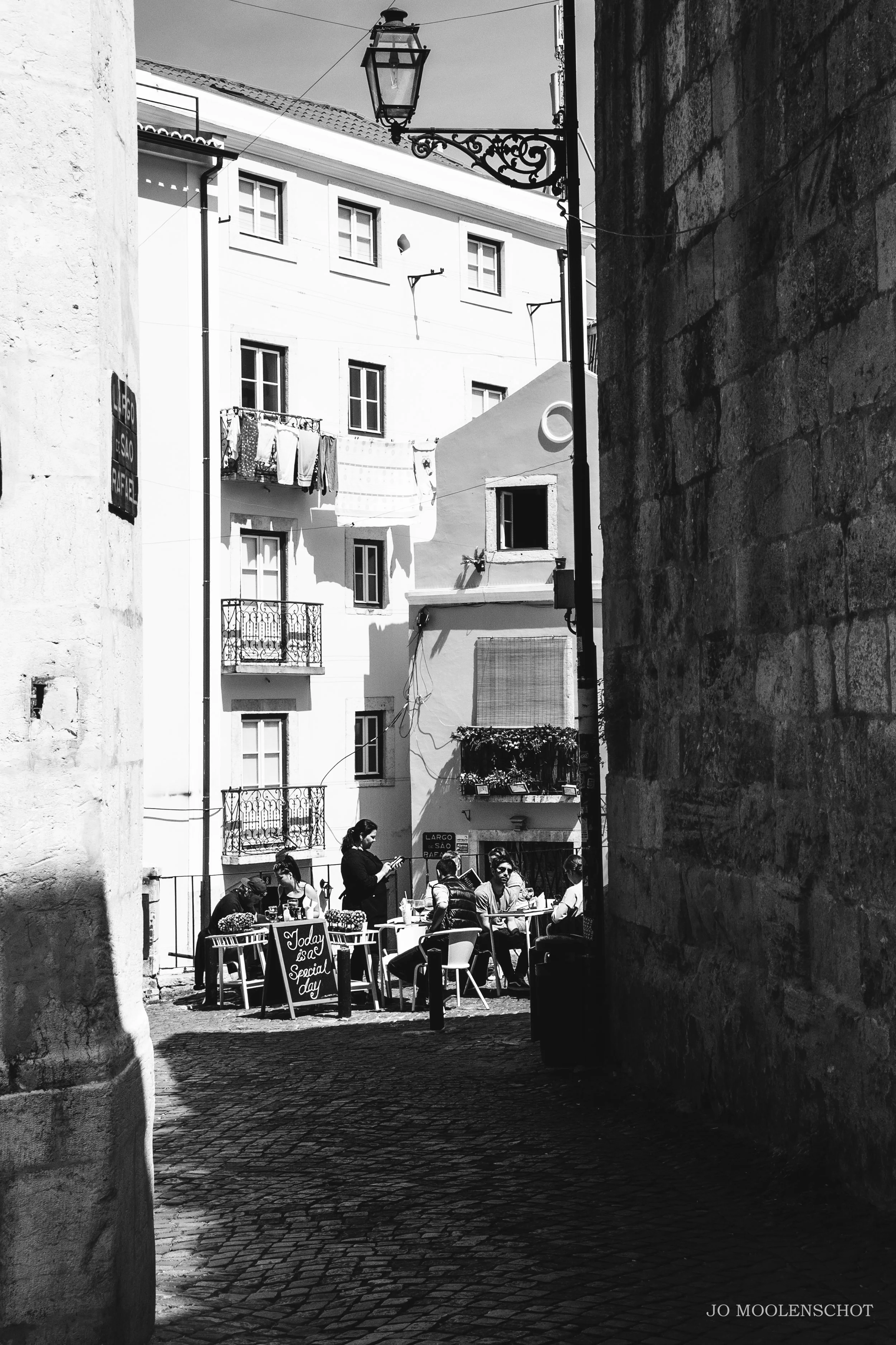Restaurant Alfama Lisbon Portugal_ By Jo Moolenschot08.jpg