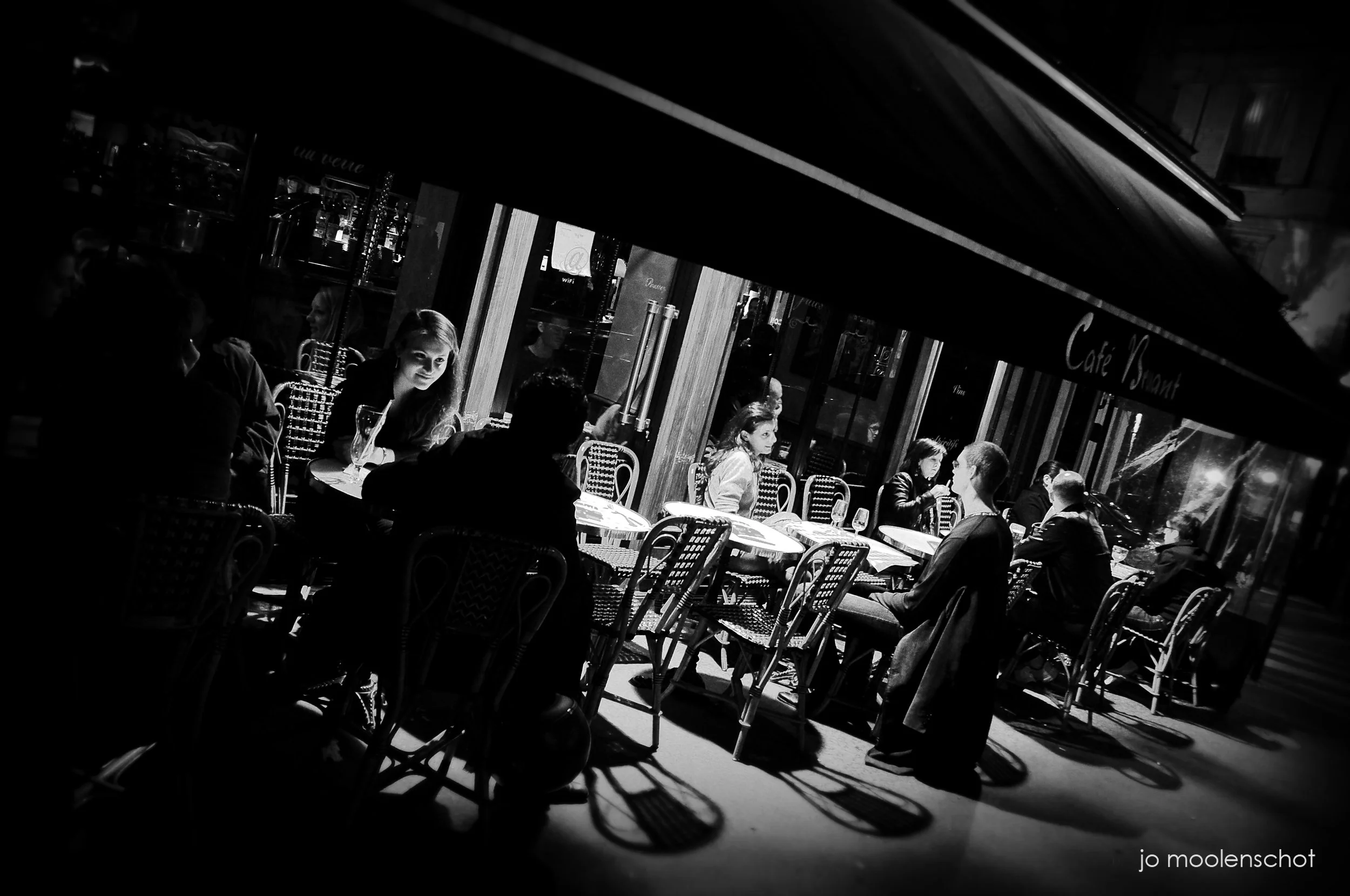 Montmartre Paris cafe street photography.jpg